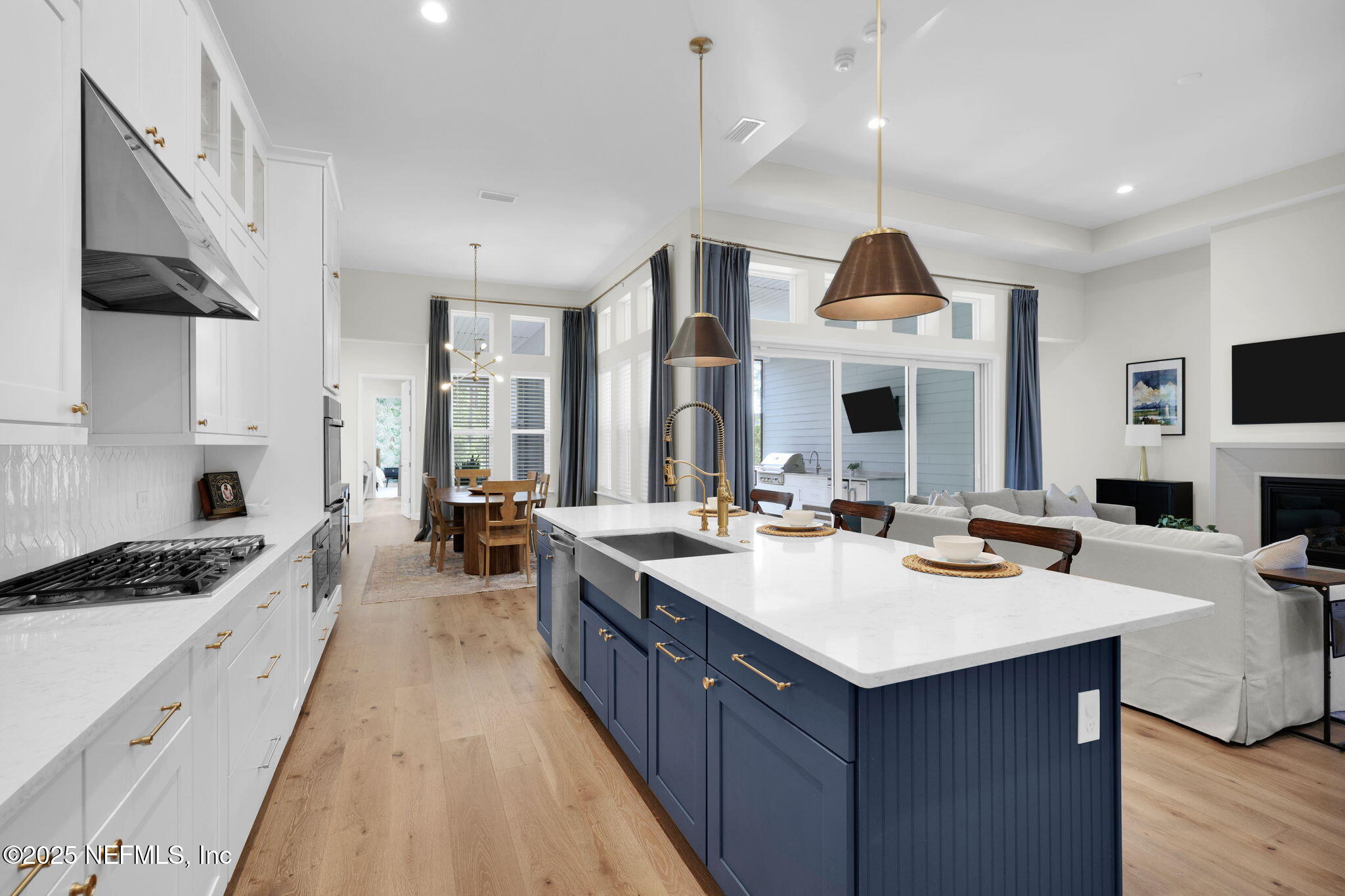 52 SUNSHINE BASS Court