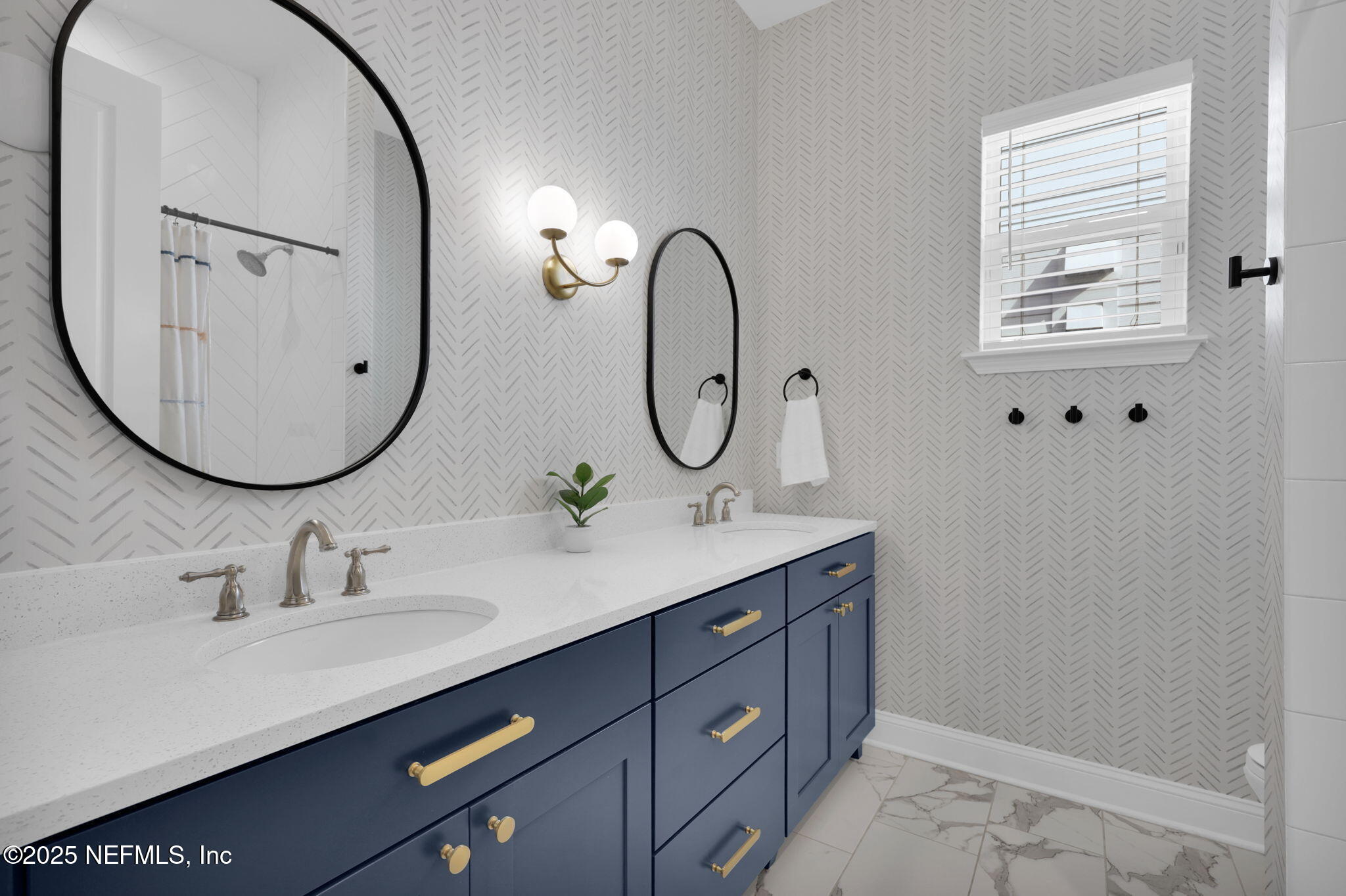 52 SUNSHINE BASS Court