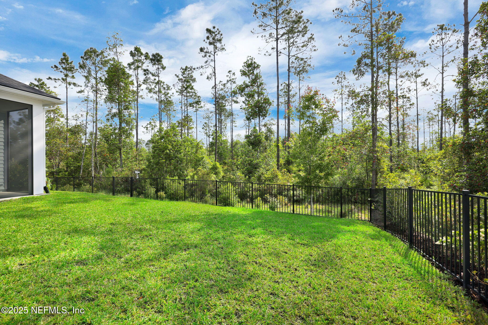 52 SUNSHINE BASS Court