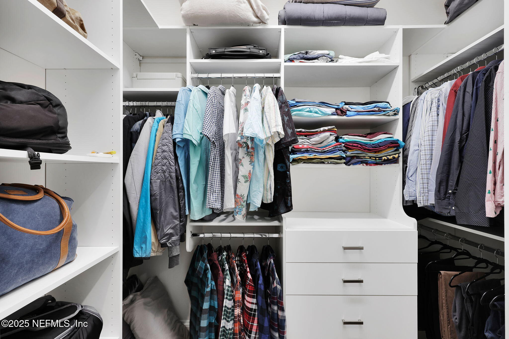 52 SUNSHINE BASS Court