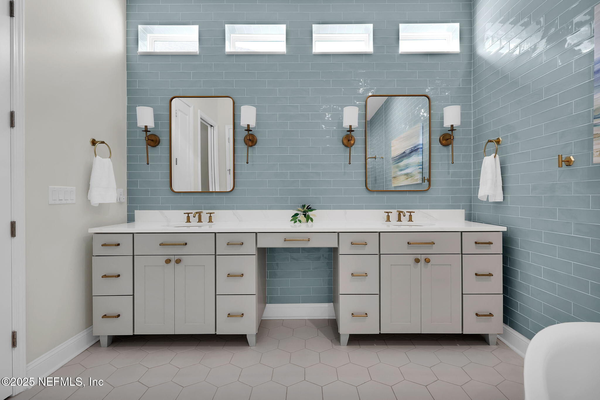 52 SUNSHINE BASS Court