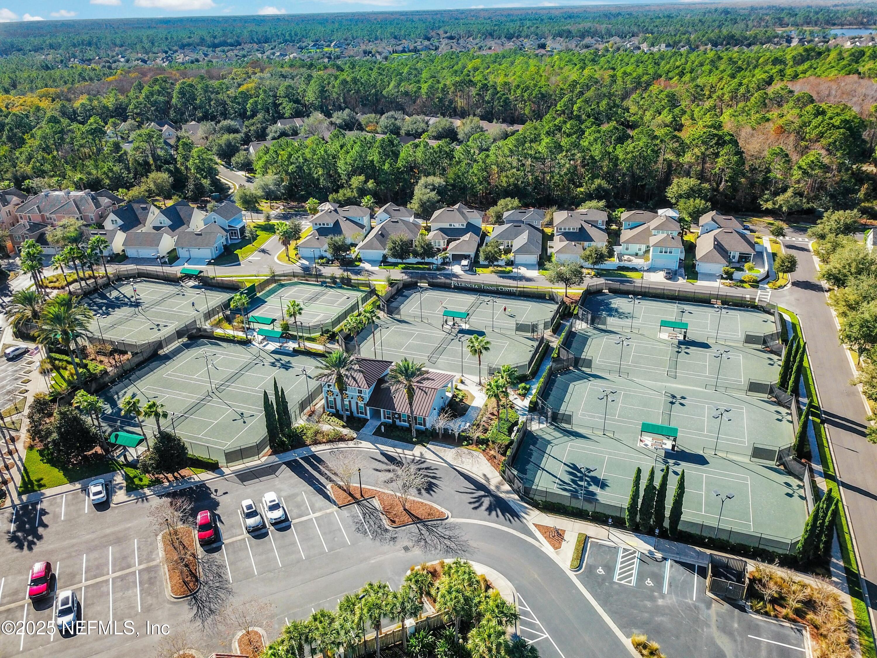 804 N END Street, St. Augustine