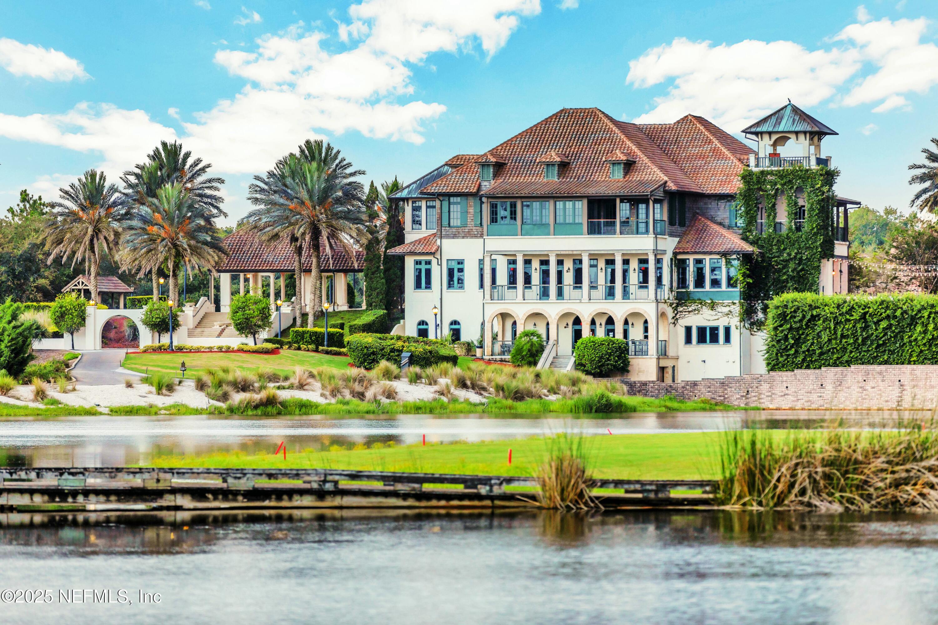 804 N END Street, St. Augustine