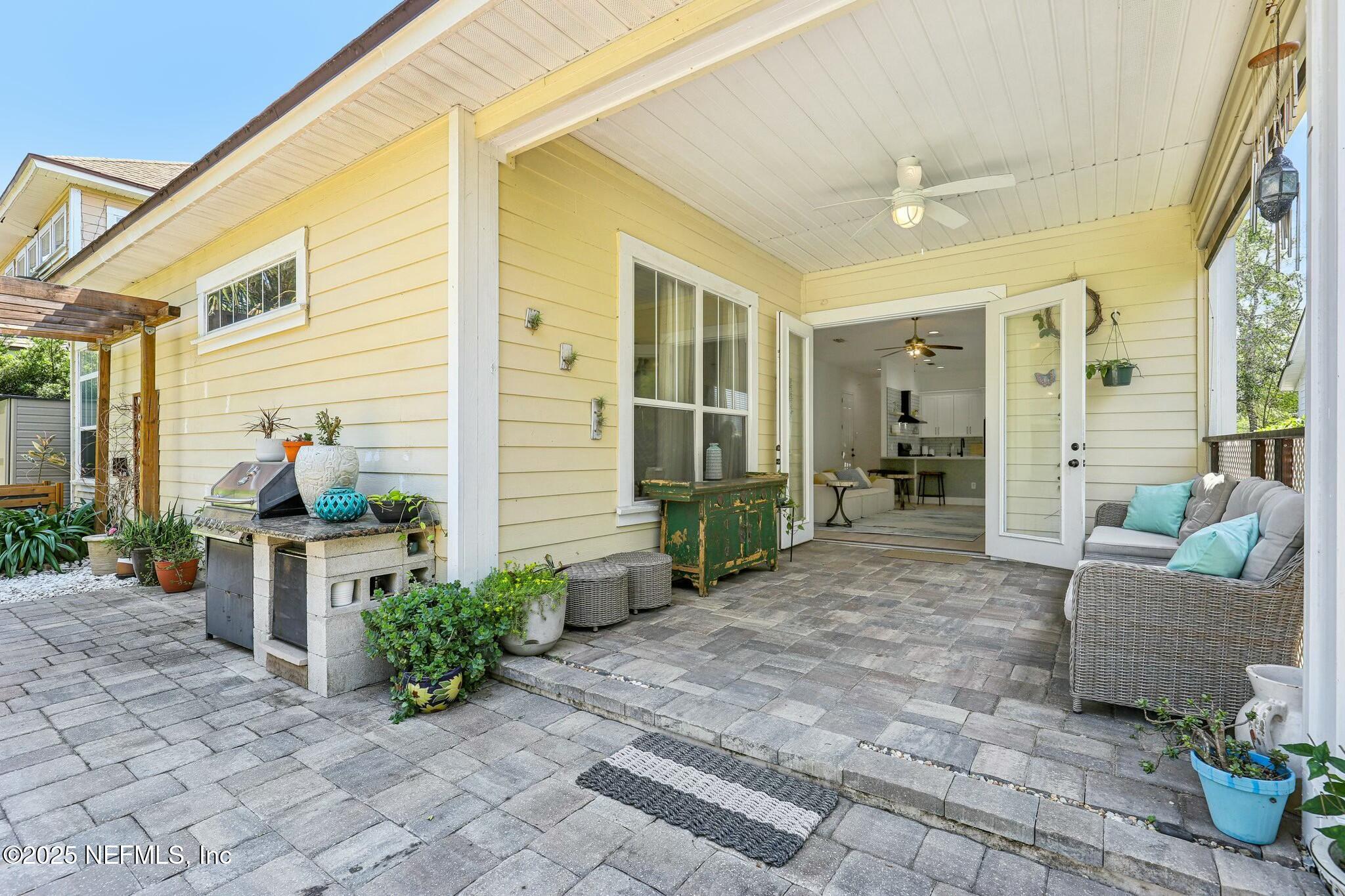 804 N END Street, St. Augustine