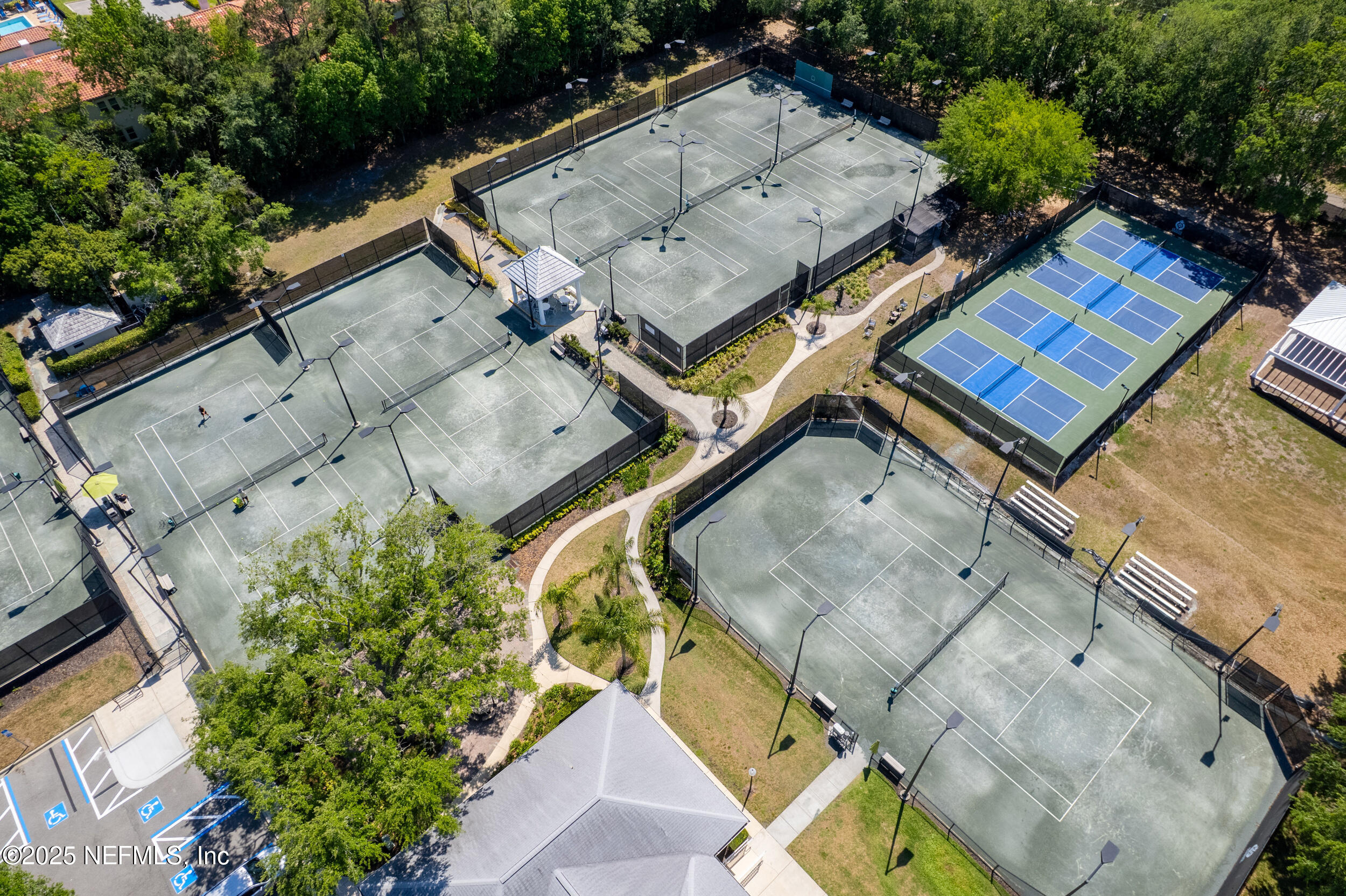 1648 NOTTINGHAM KNOLL Drive