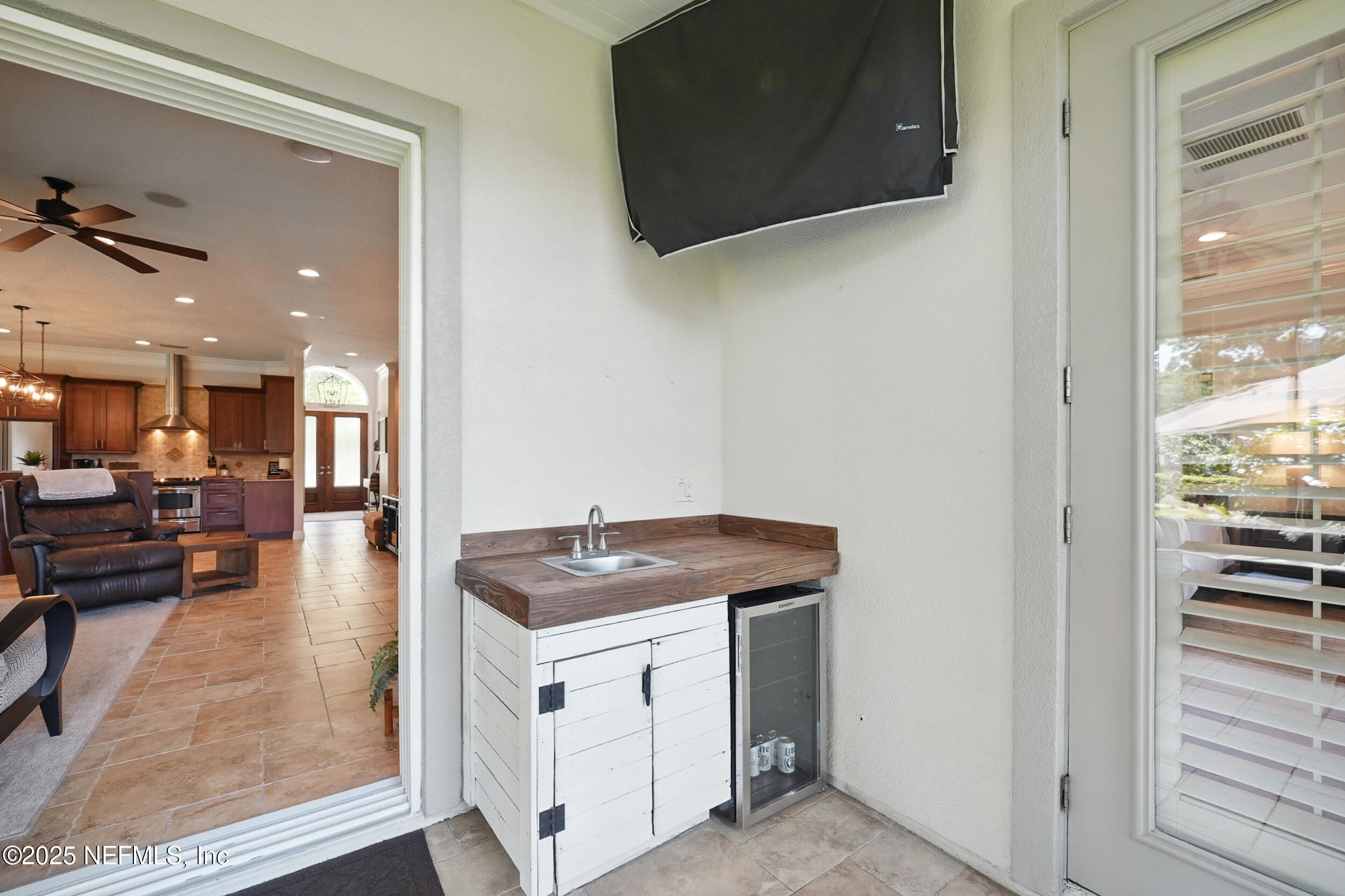 1648 NOTTINGHAM KNOLL Drive