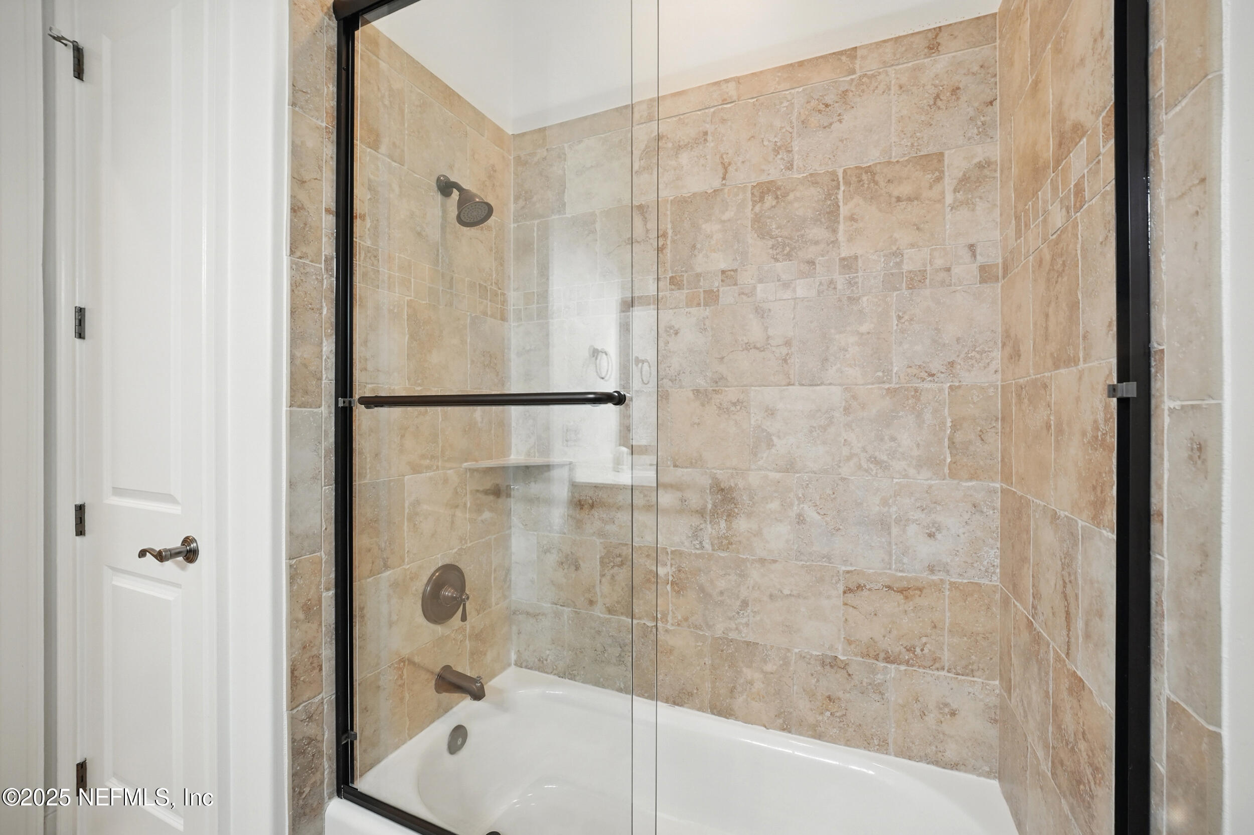 1648 NOTTINGHAM KNOLL Drive