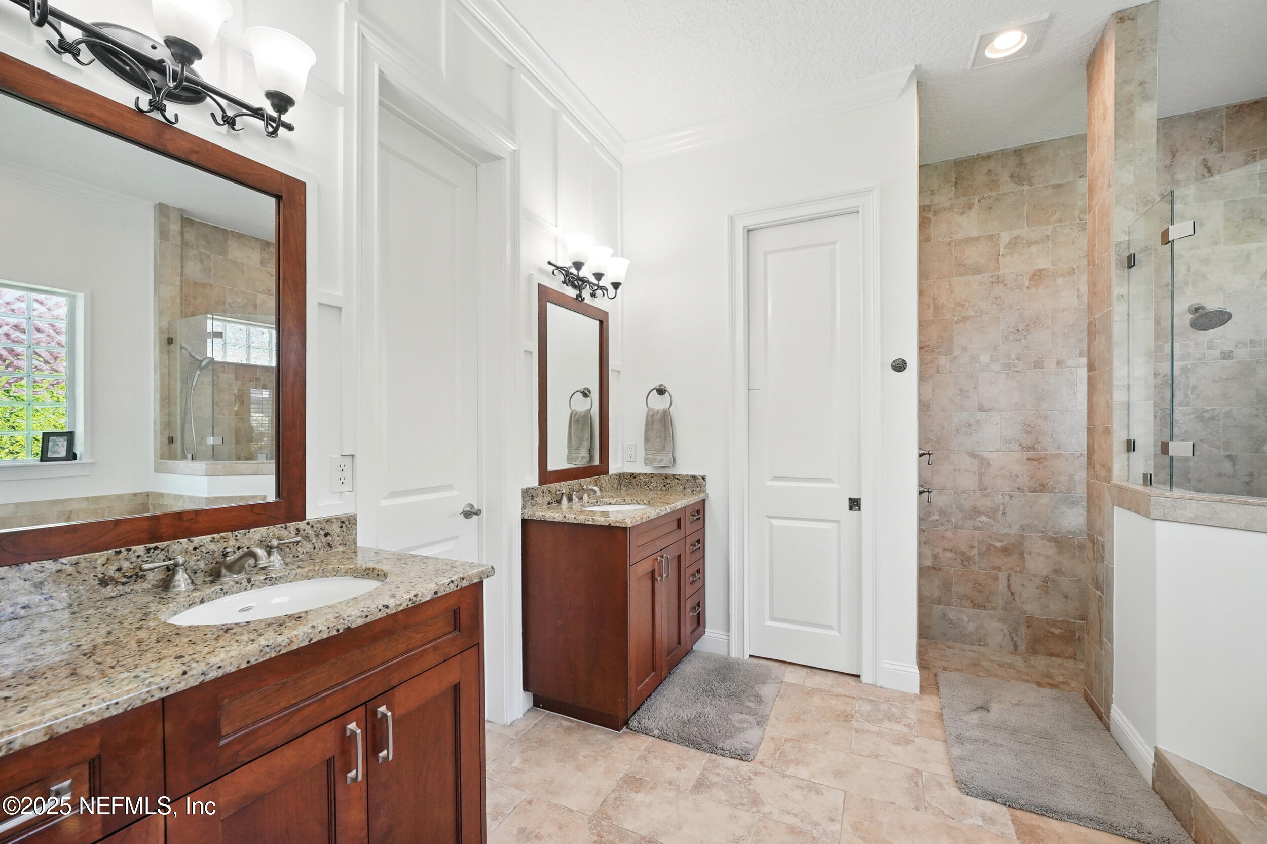 1648 NOTTINGHAM KNOLL Drive