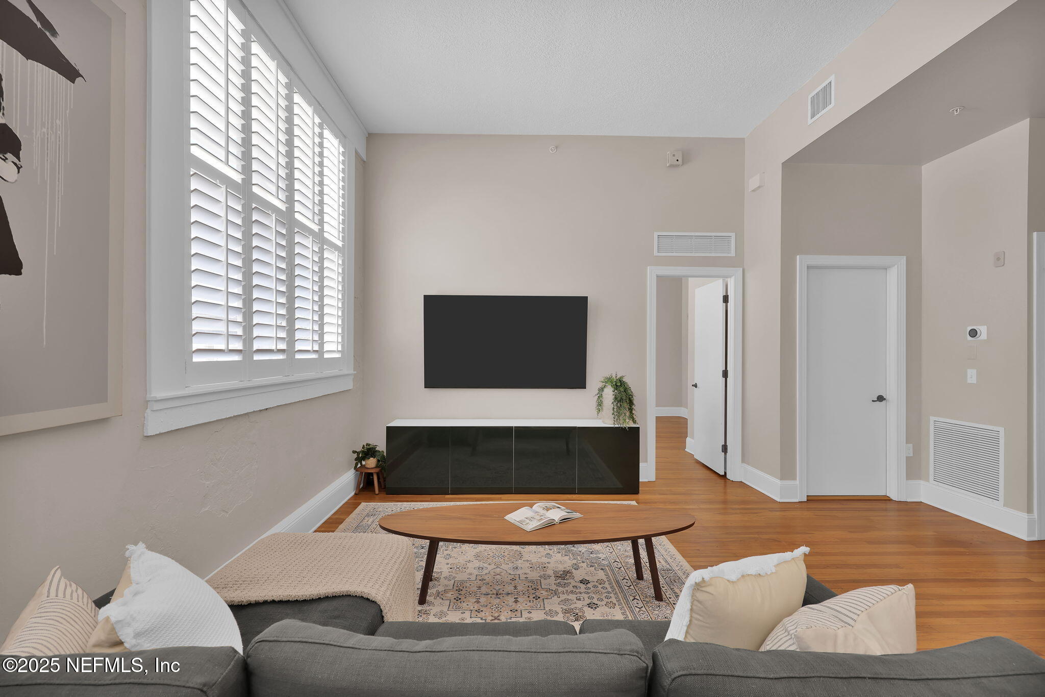 2525 COLLEGE Street, 1312