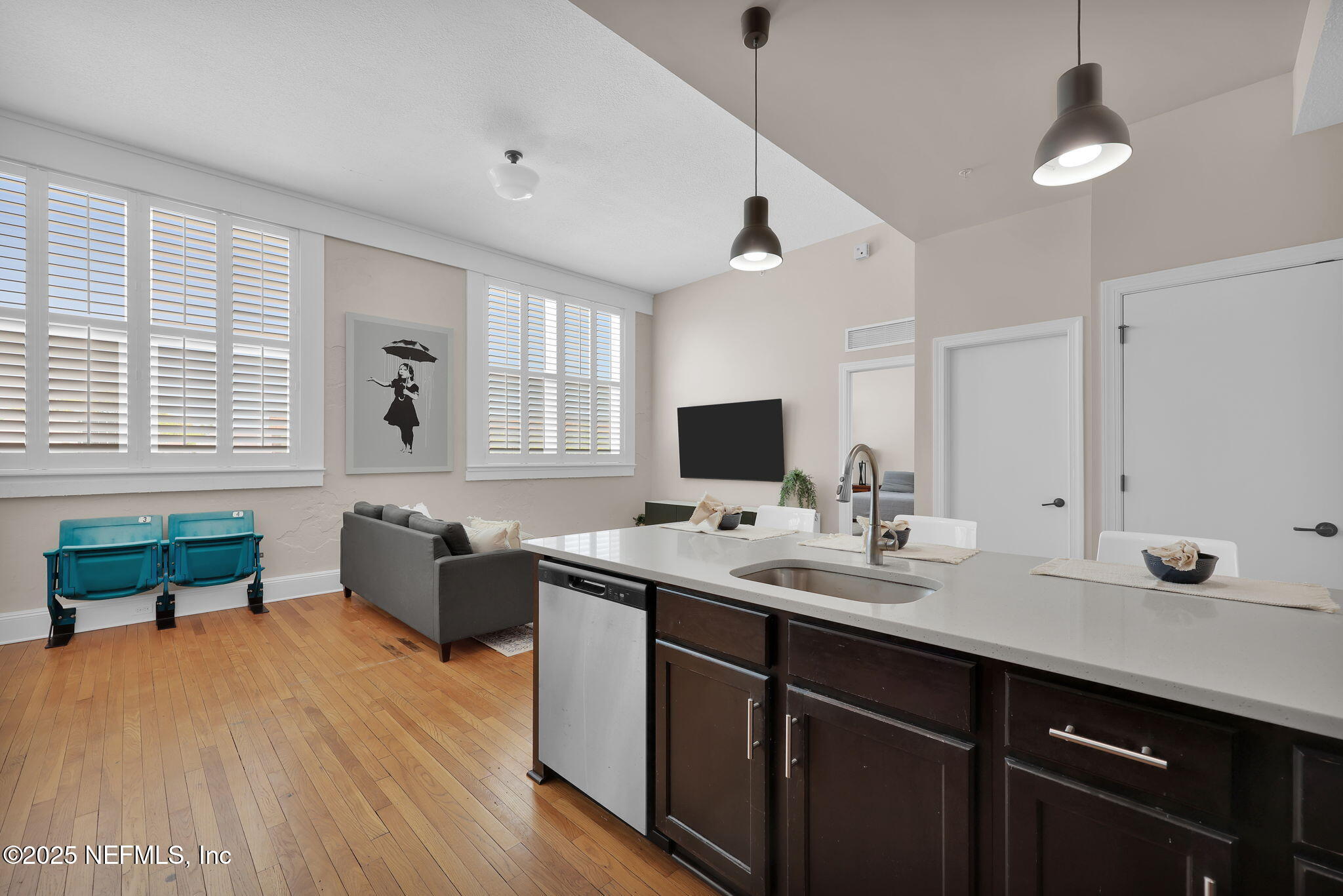 2525 COLLEGE Street, 1312