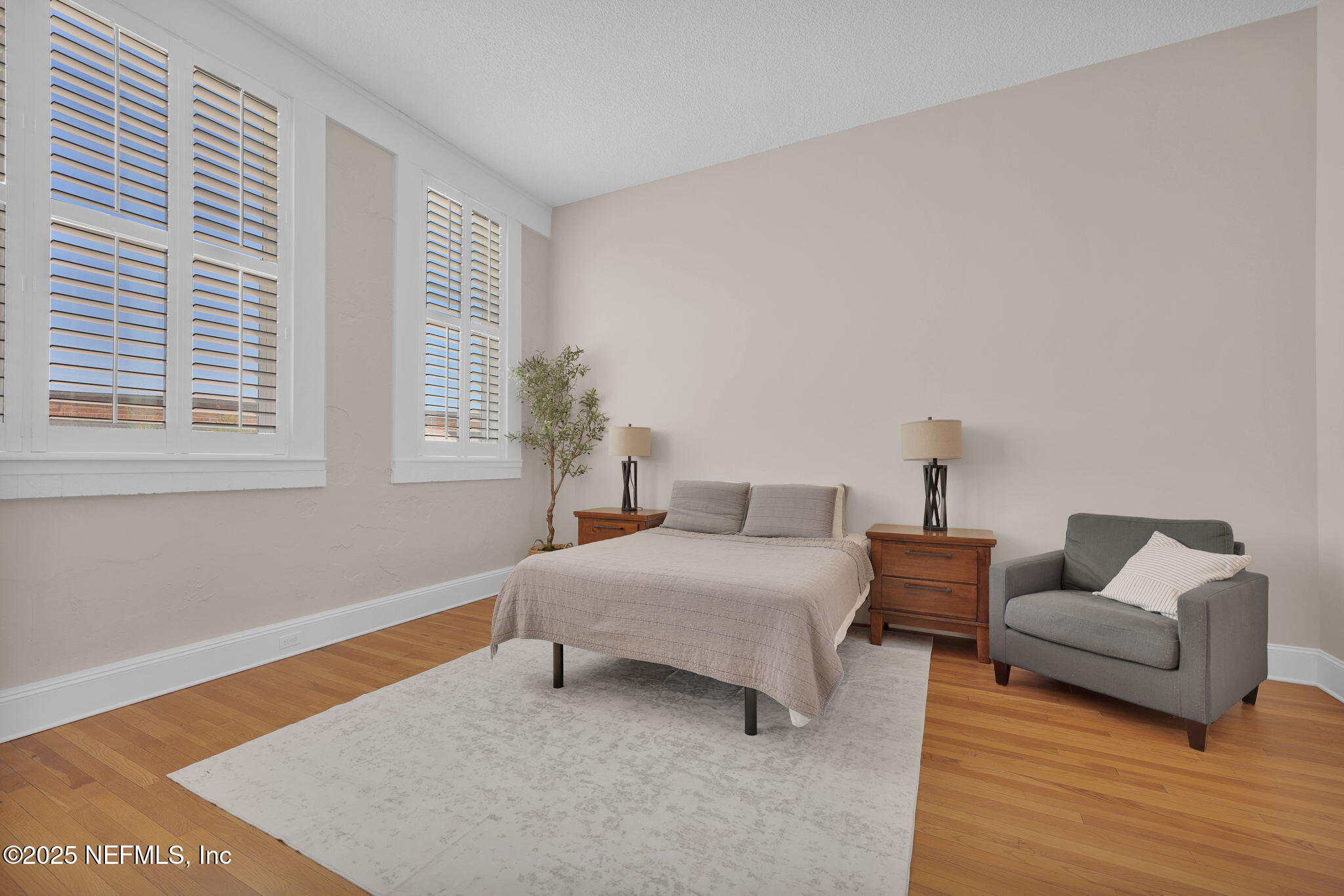 2525 COLLEGE Street, 1312