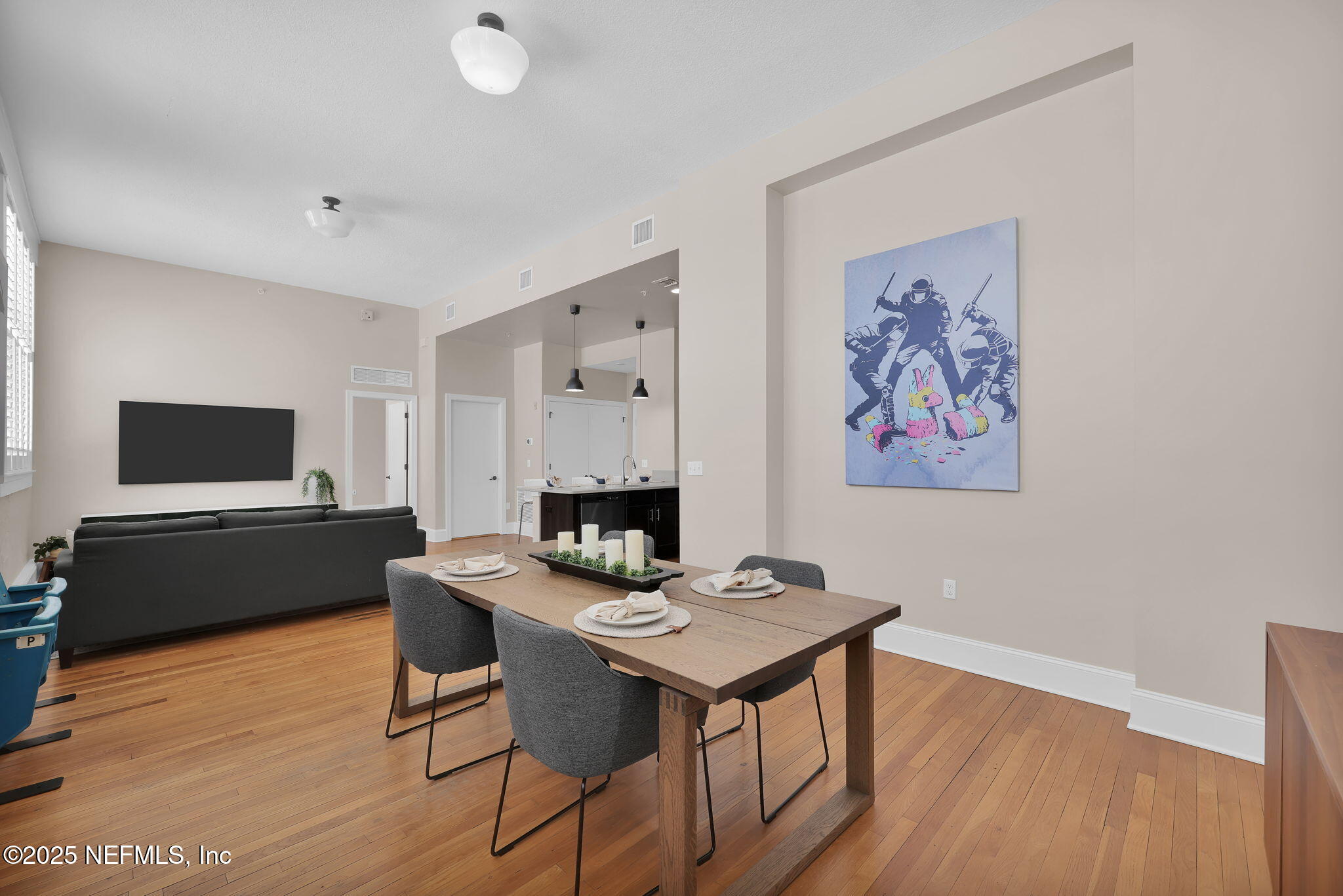 2525 COLLEGE Street, 1312