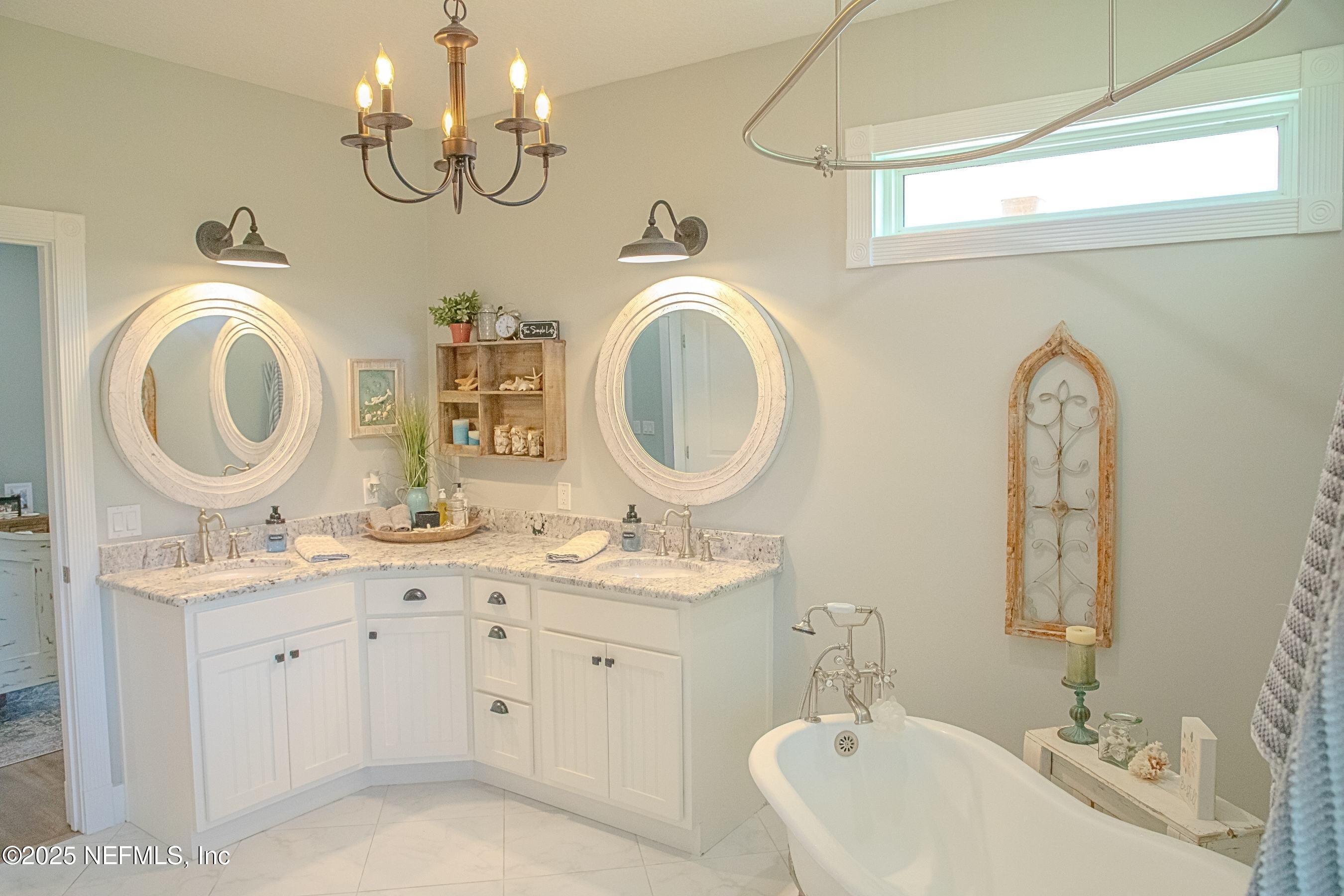 10021 MORNING GLORY Lane