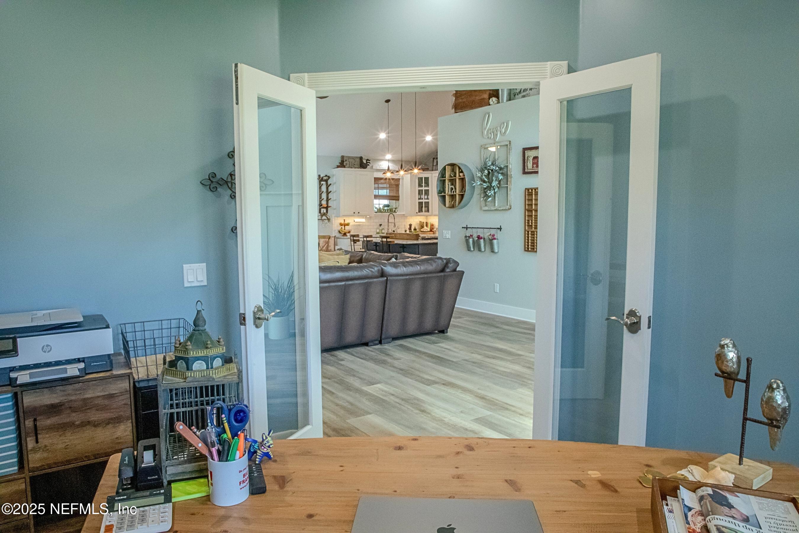 10021 MORNING GLORY Lane