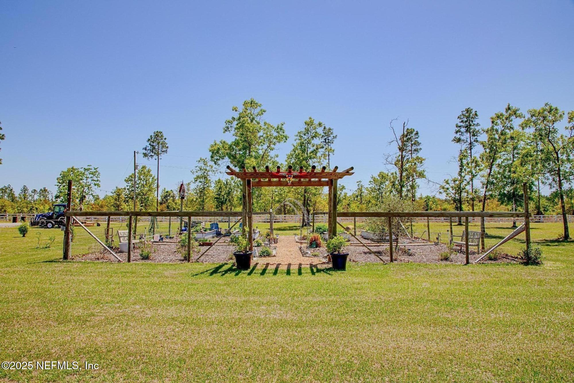 10021 MORNING GLORY Lane