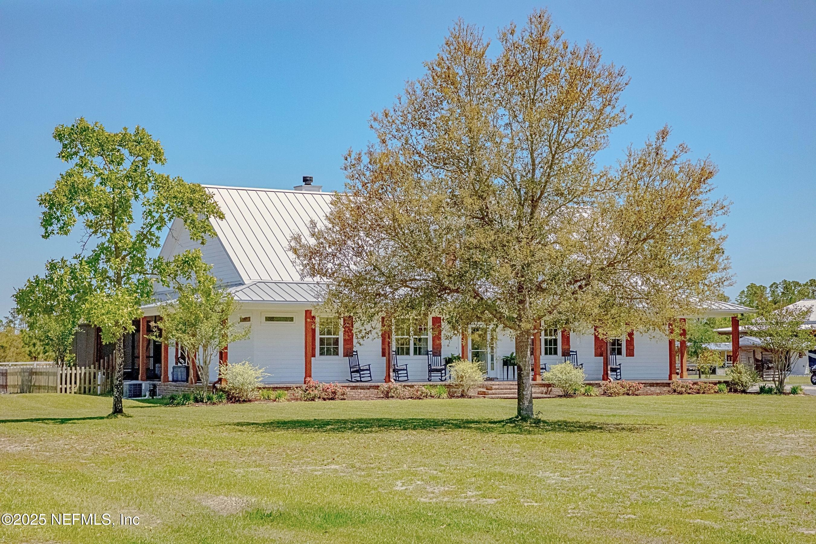 10021 MORNING GLORY Lane