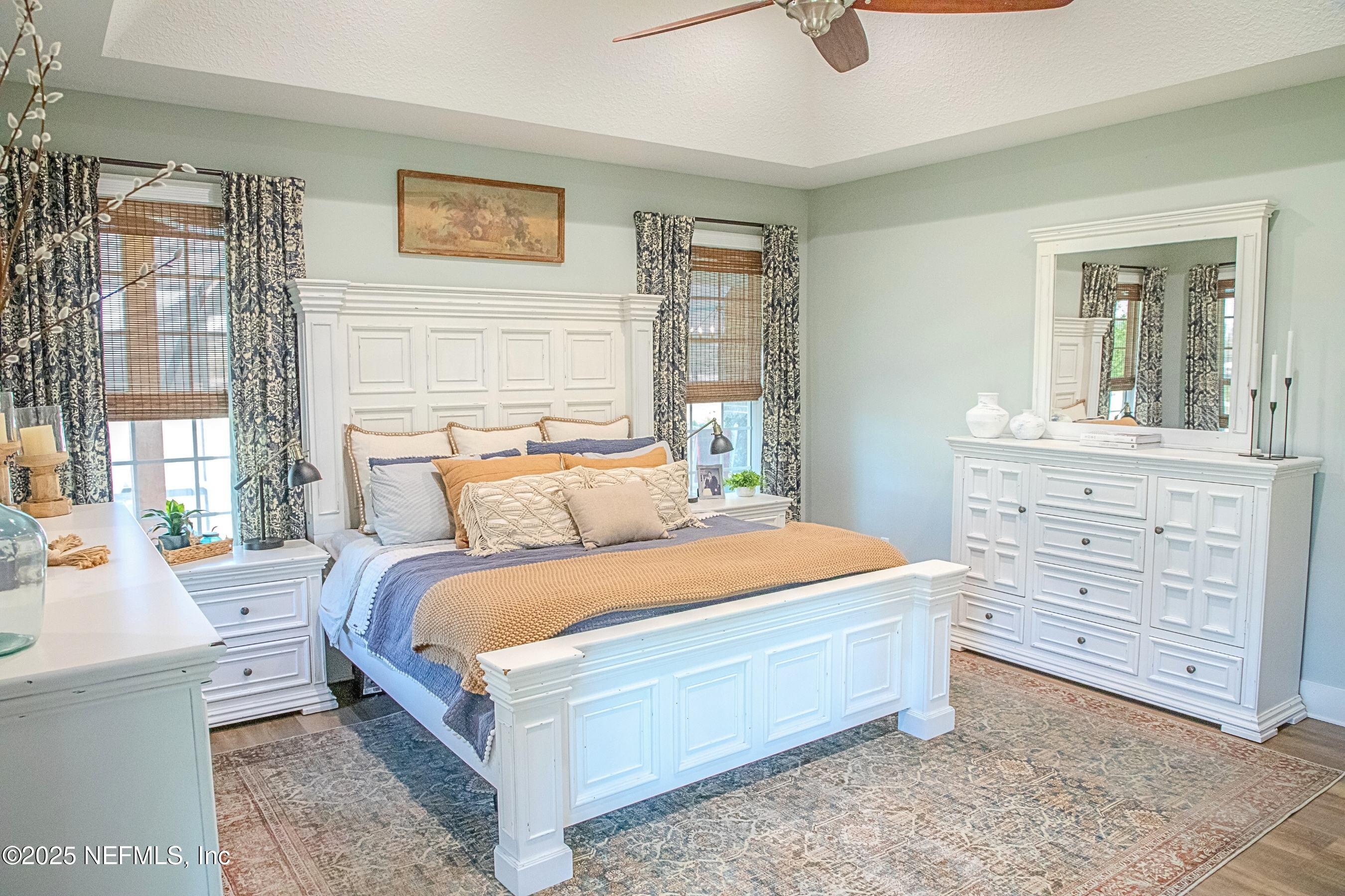 10021 MORNING GLORY Lane