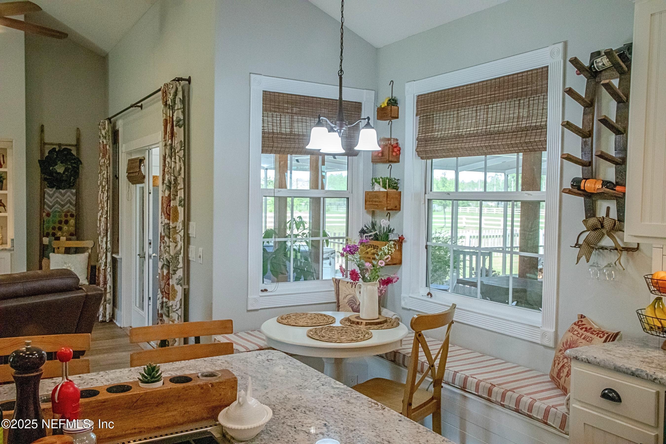 10021 MORNING GLORY Lane