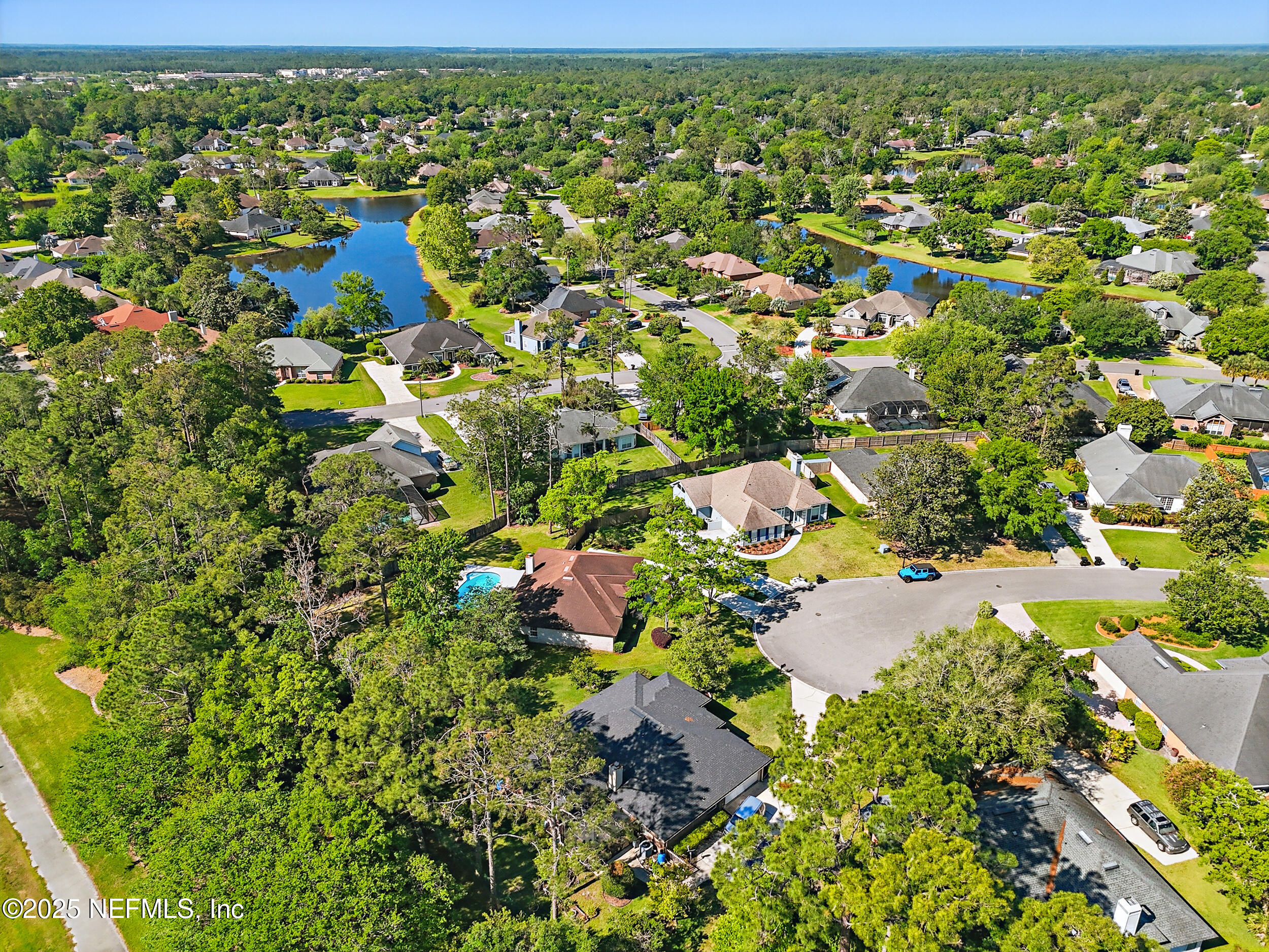 1600 CHAIN FERN Way