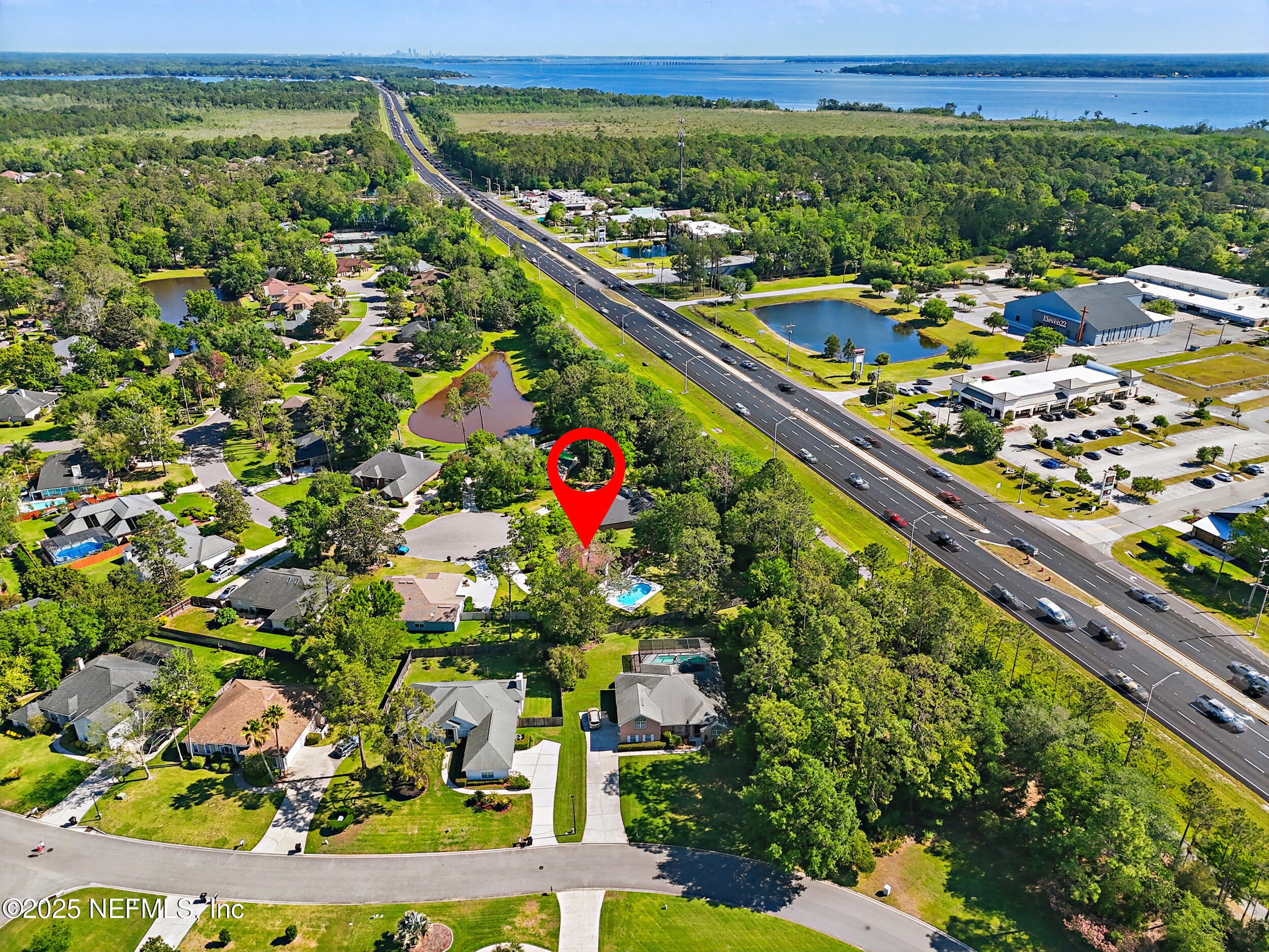 1600 CHAIN FERN Way