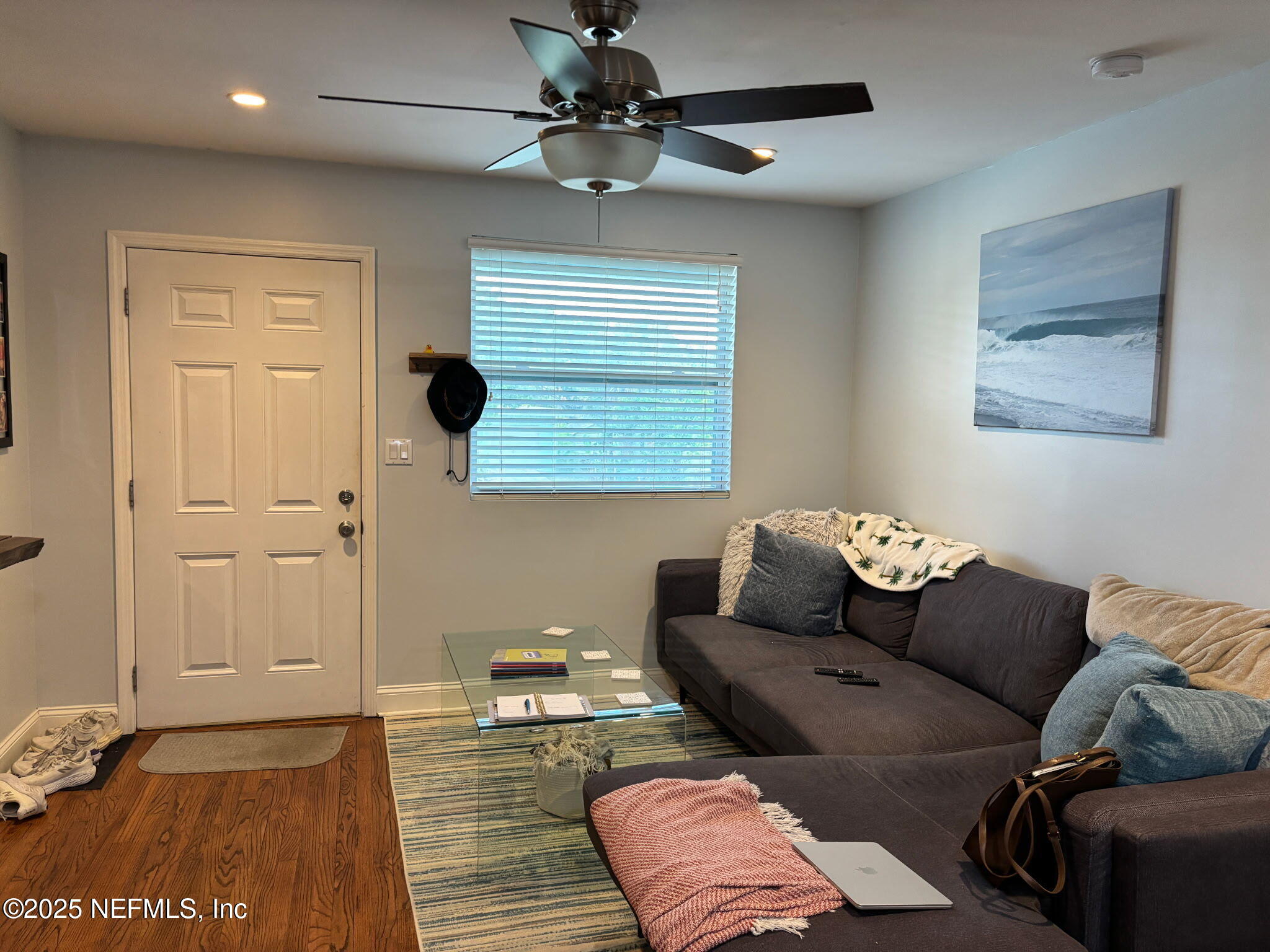 328 15TH Avenue N, 4