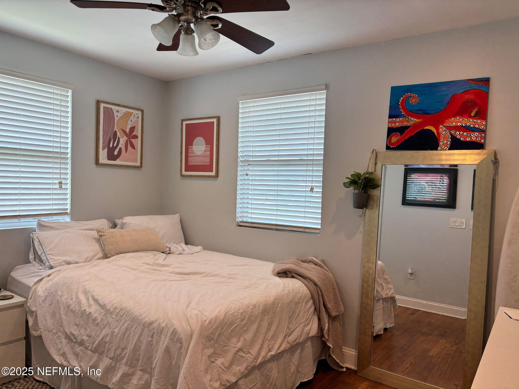 328 15TH Avenue N, 4