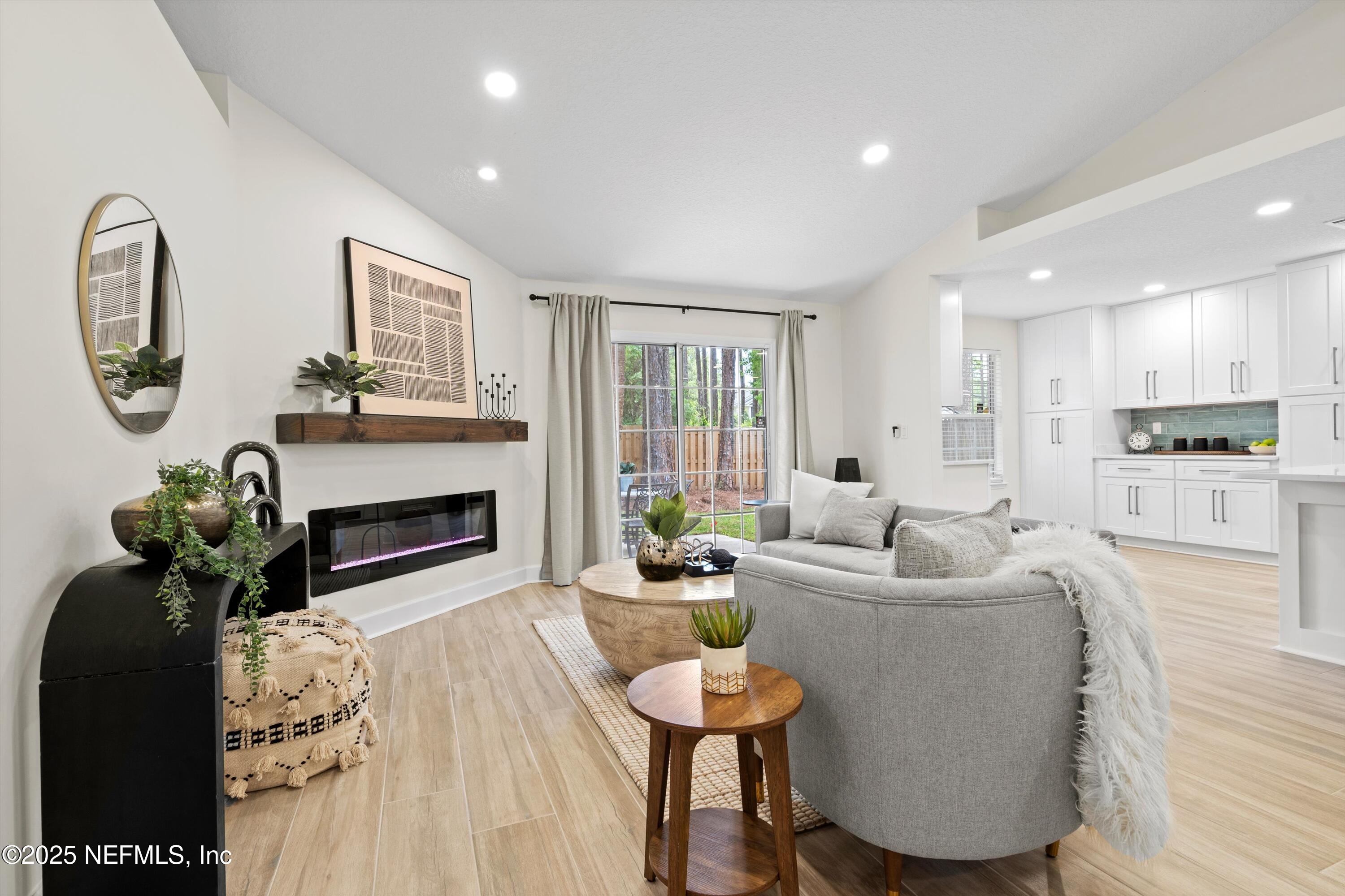 3763 SANCTUARY Way N