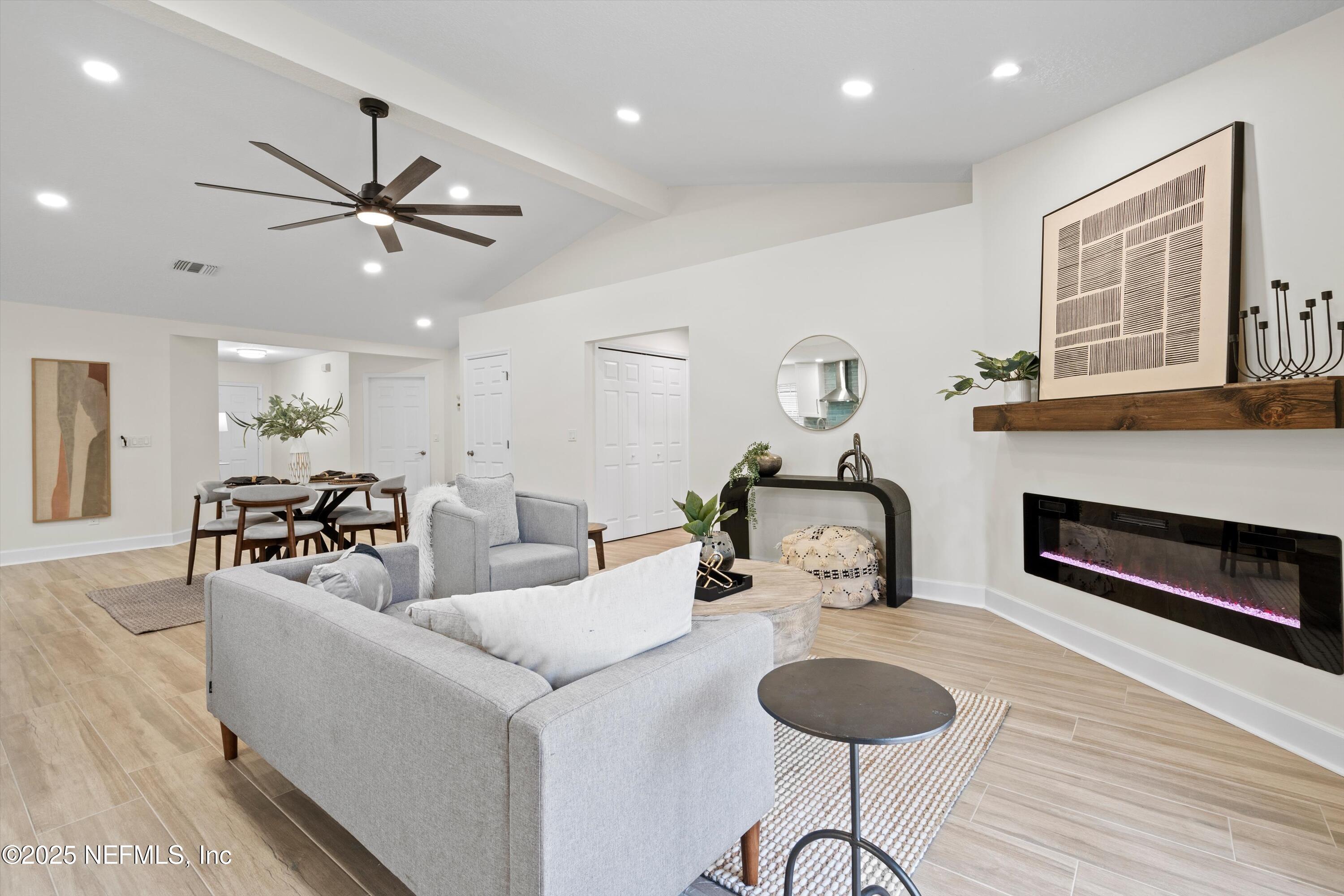 3763 SANCTUARY Way N