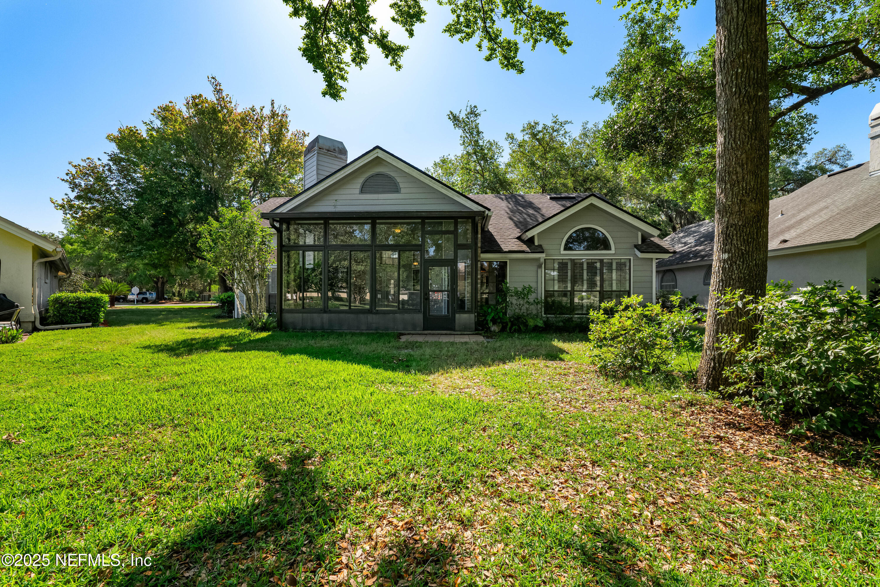 3709 BORDEN Lane