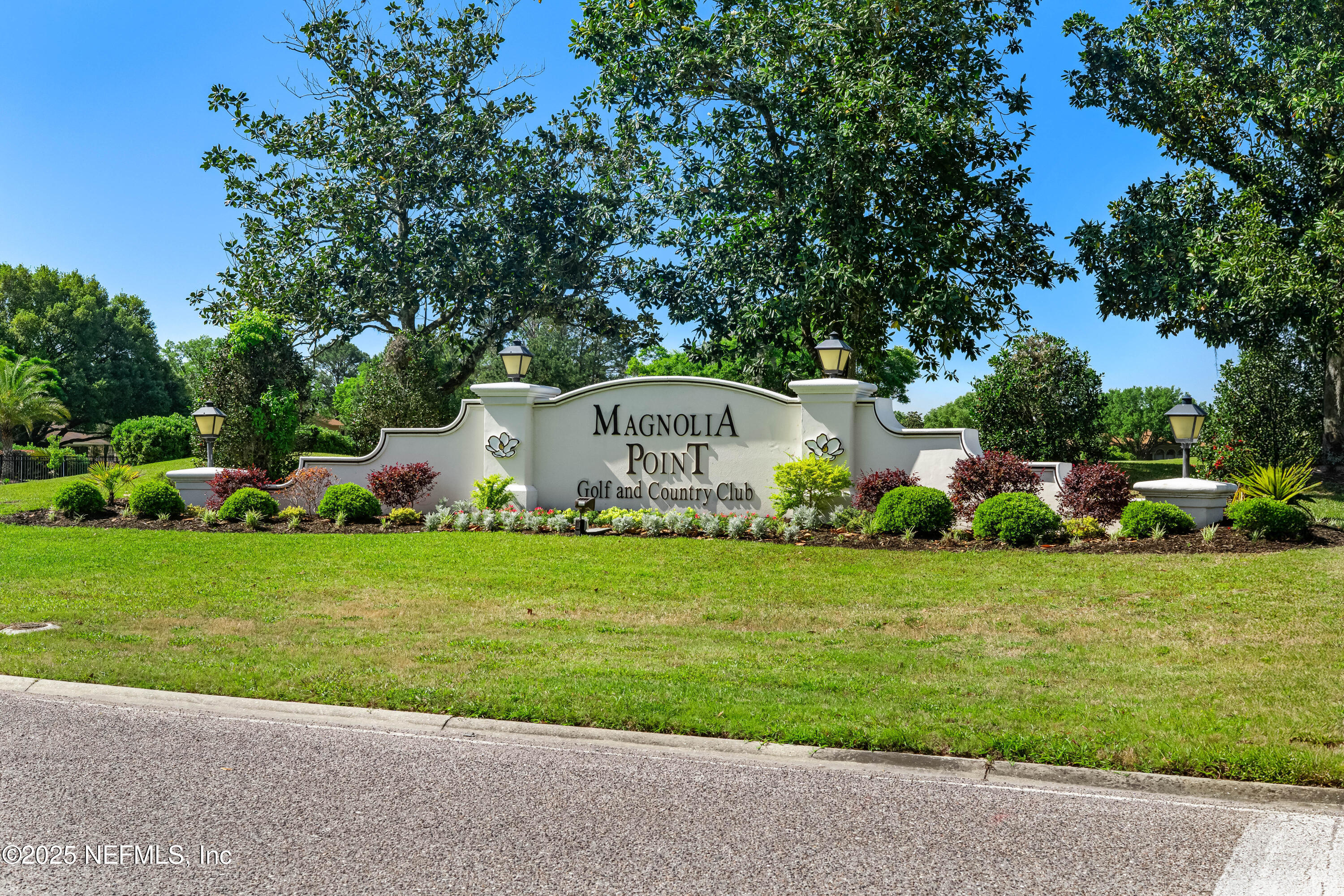 3709 BORDEN Lane