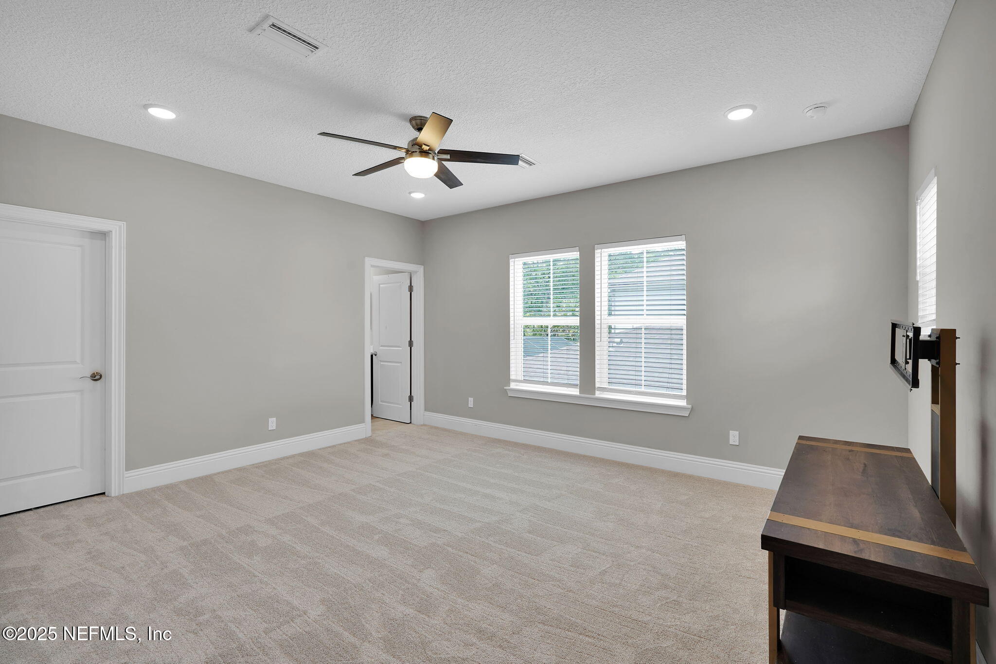 189 TIMBERCREEK Drive