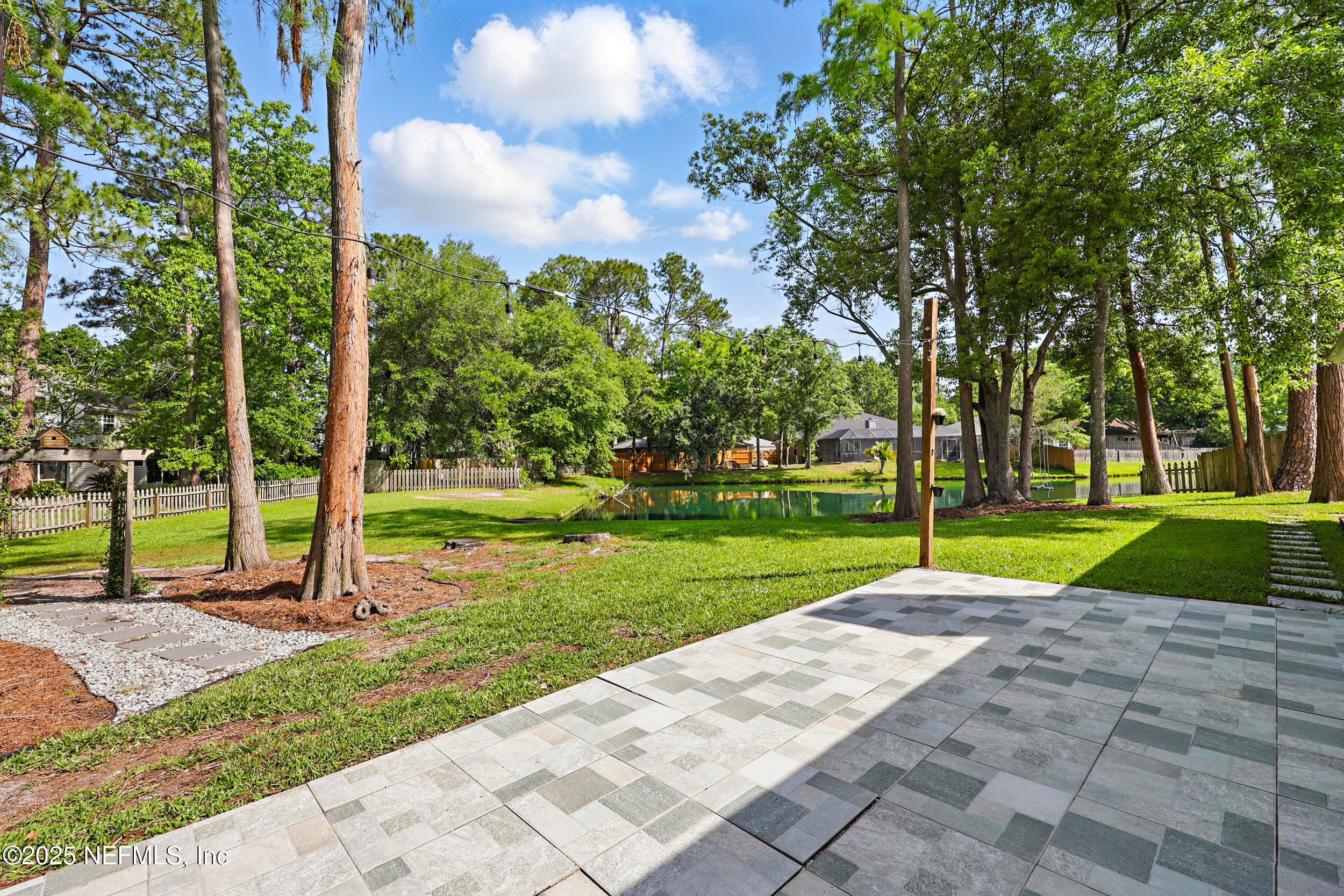 3607 CAMERON CROSSING Drive