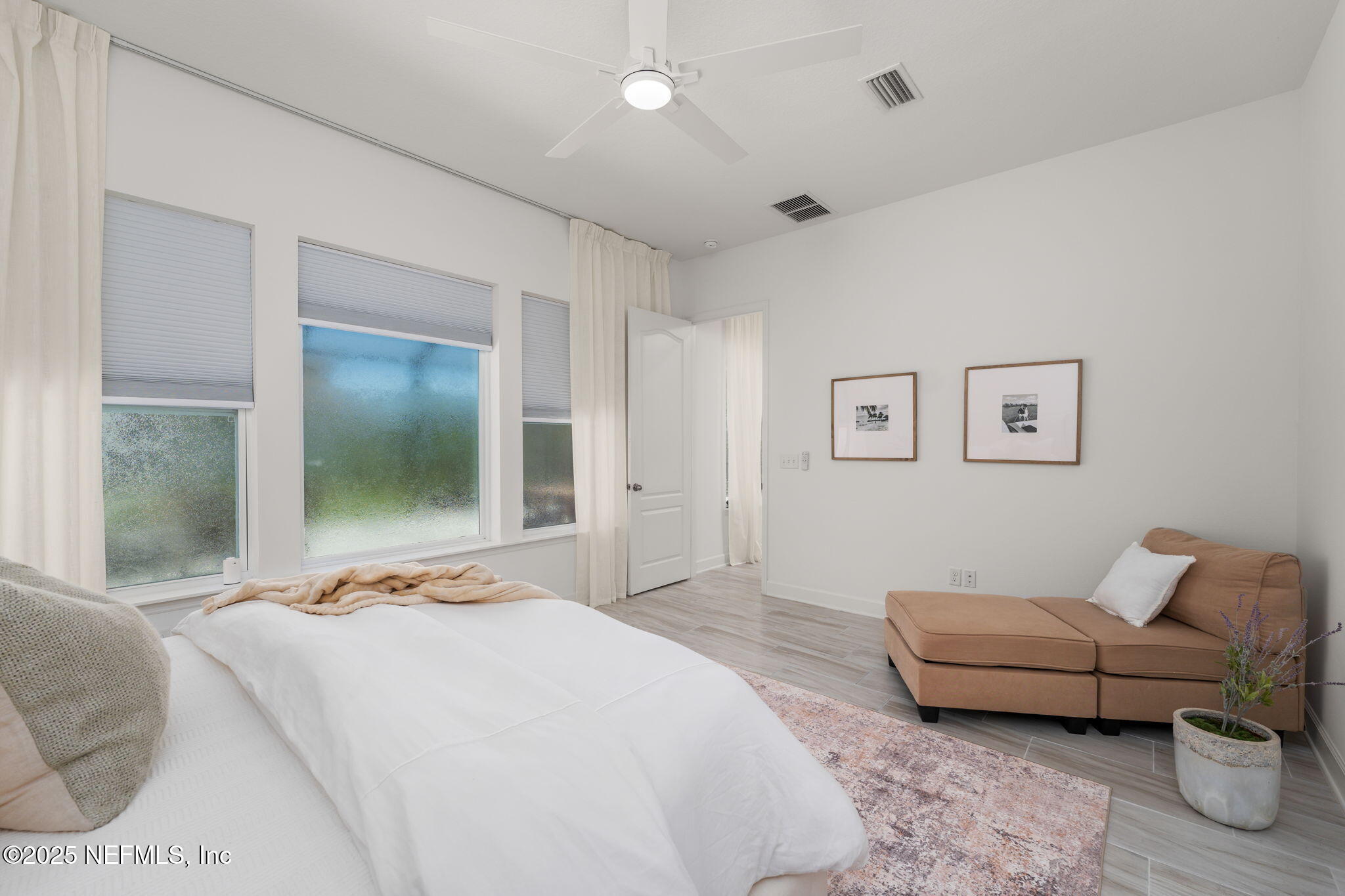 22 HIGH RIDGE Point