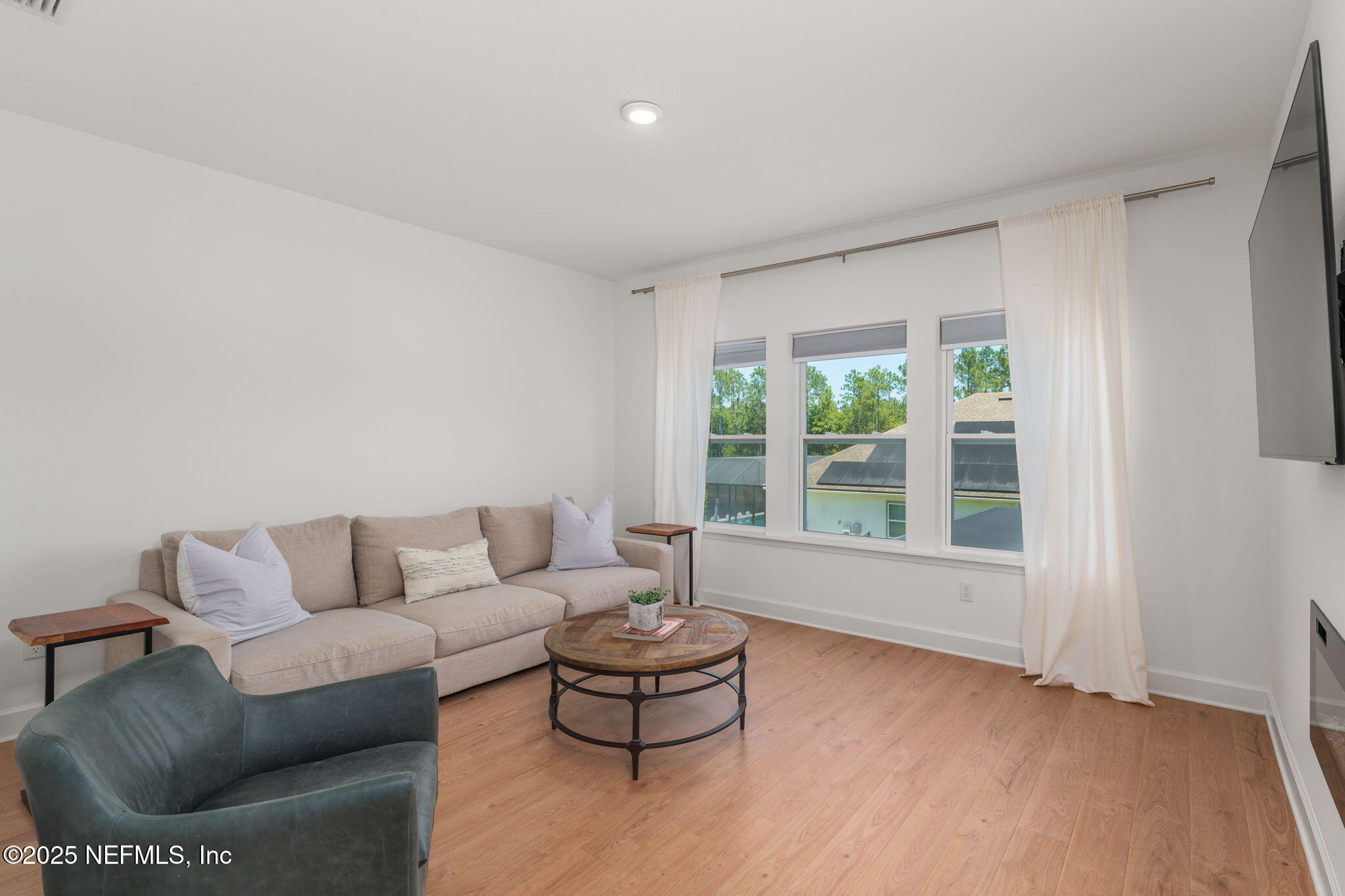 22 HIGH RIDGE Point