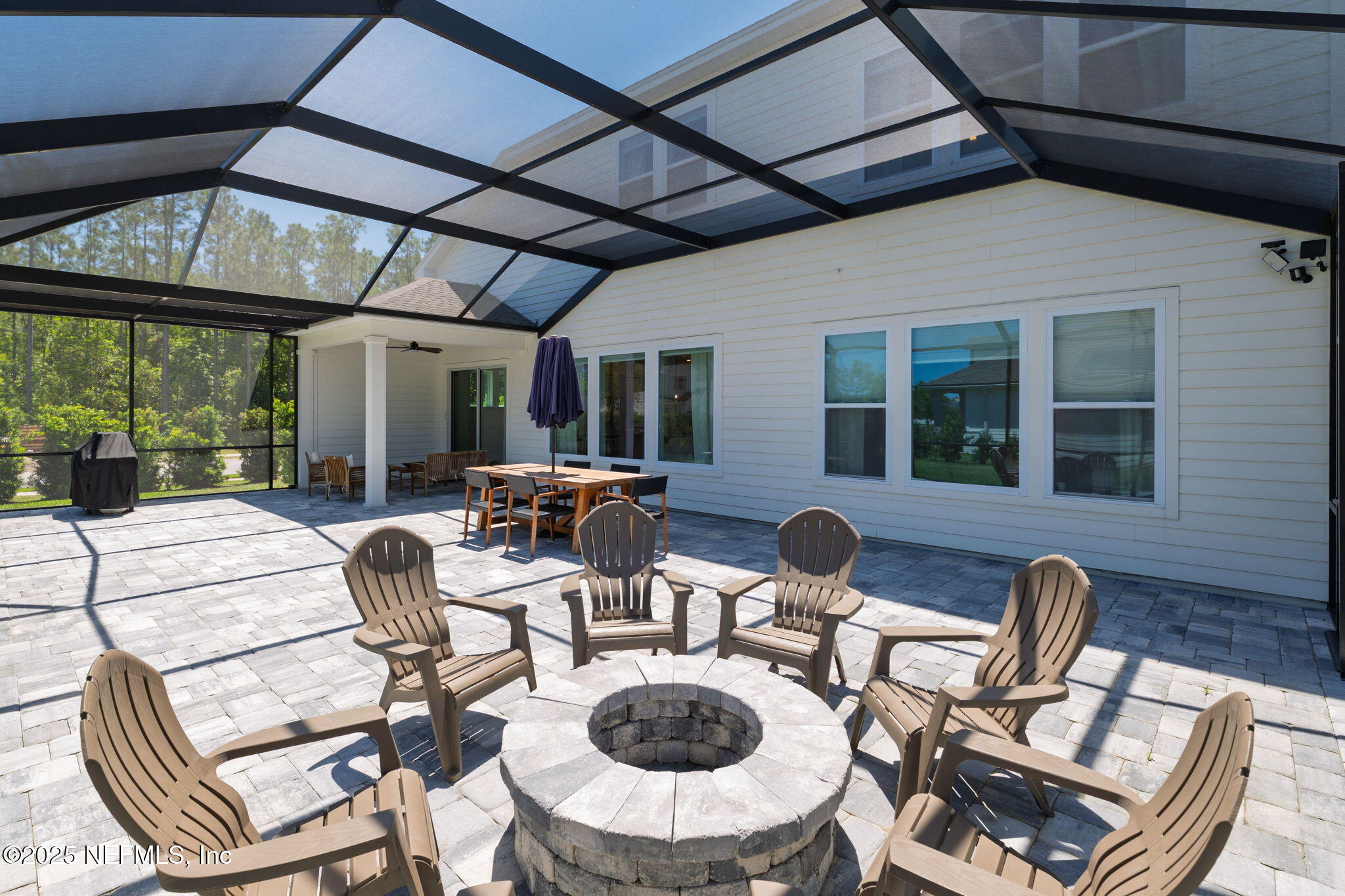 22 HIGH RIDGE Point