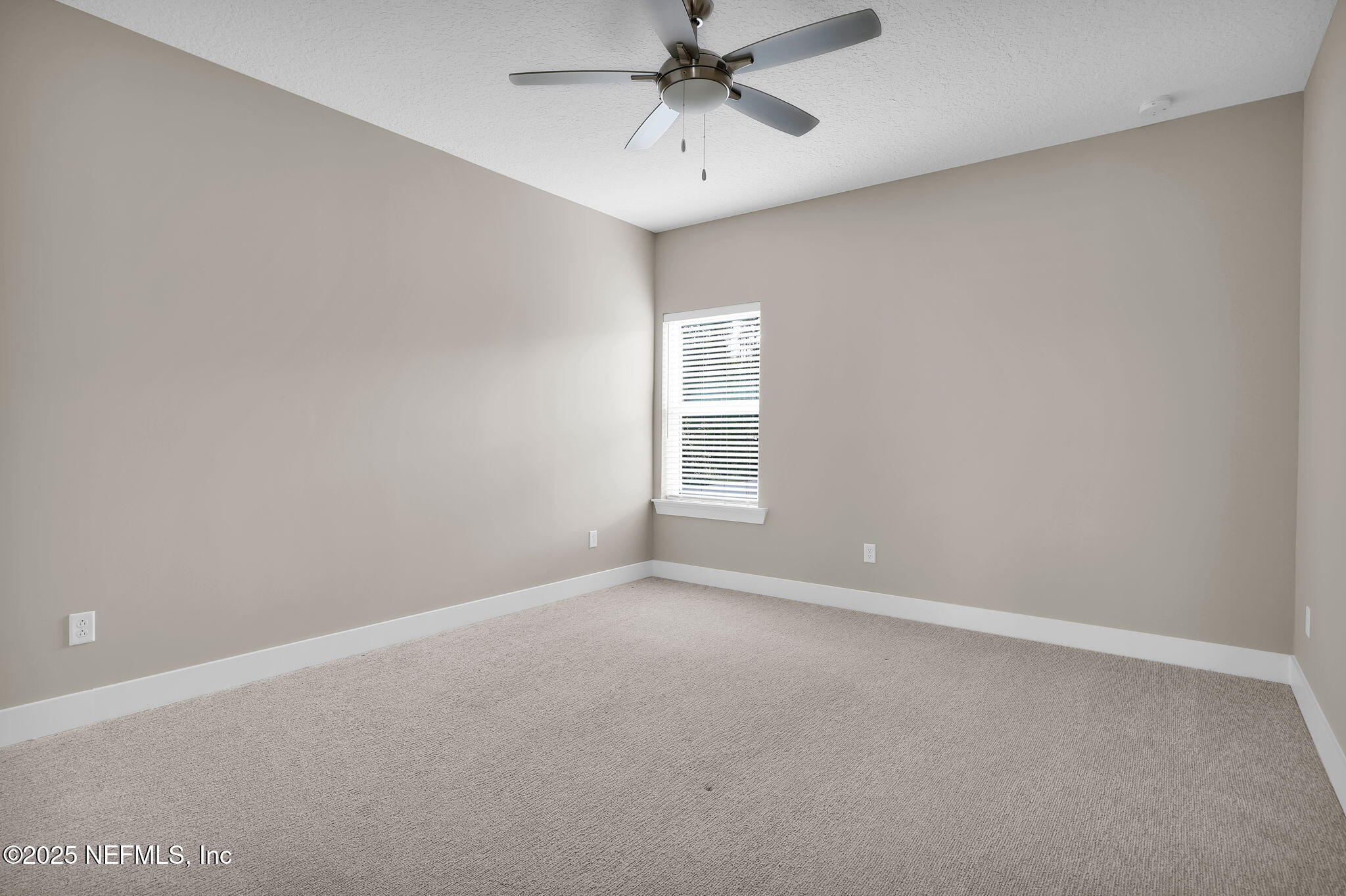 187 OUTLOOK Drive
