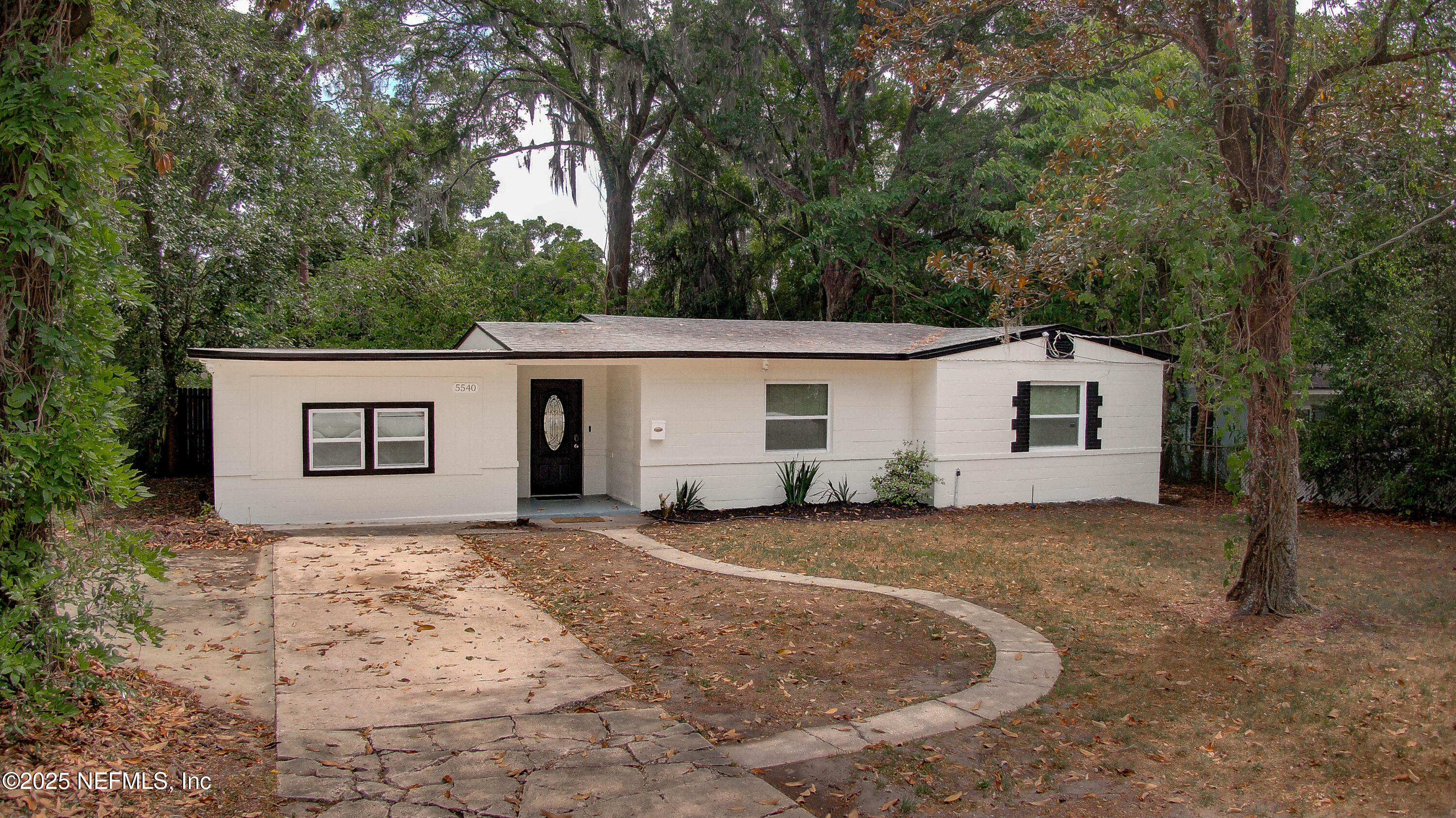 5540 WINDERMERE Drive
