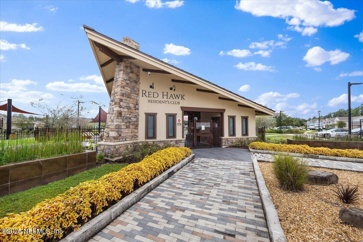 2392 REESE Way
