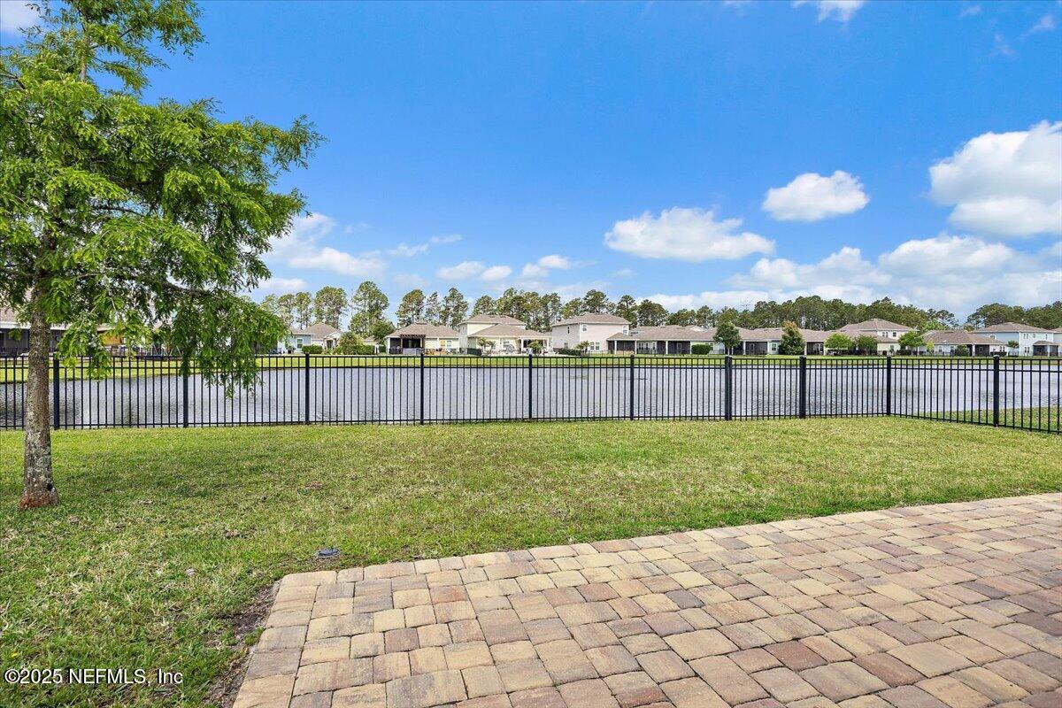 2392 REESE Way