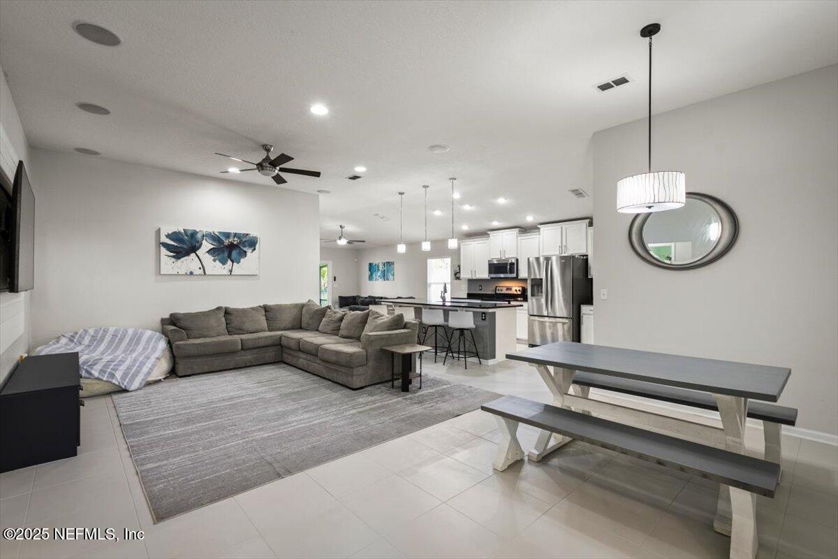 49 GAELIC Way, St. Johns