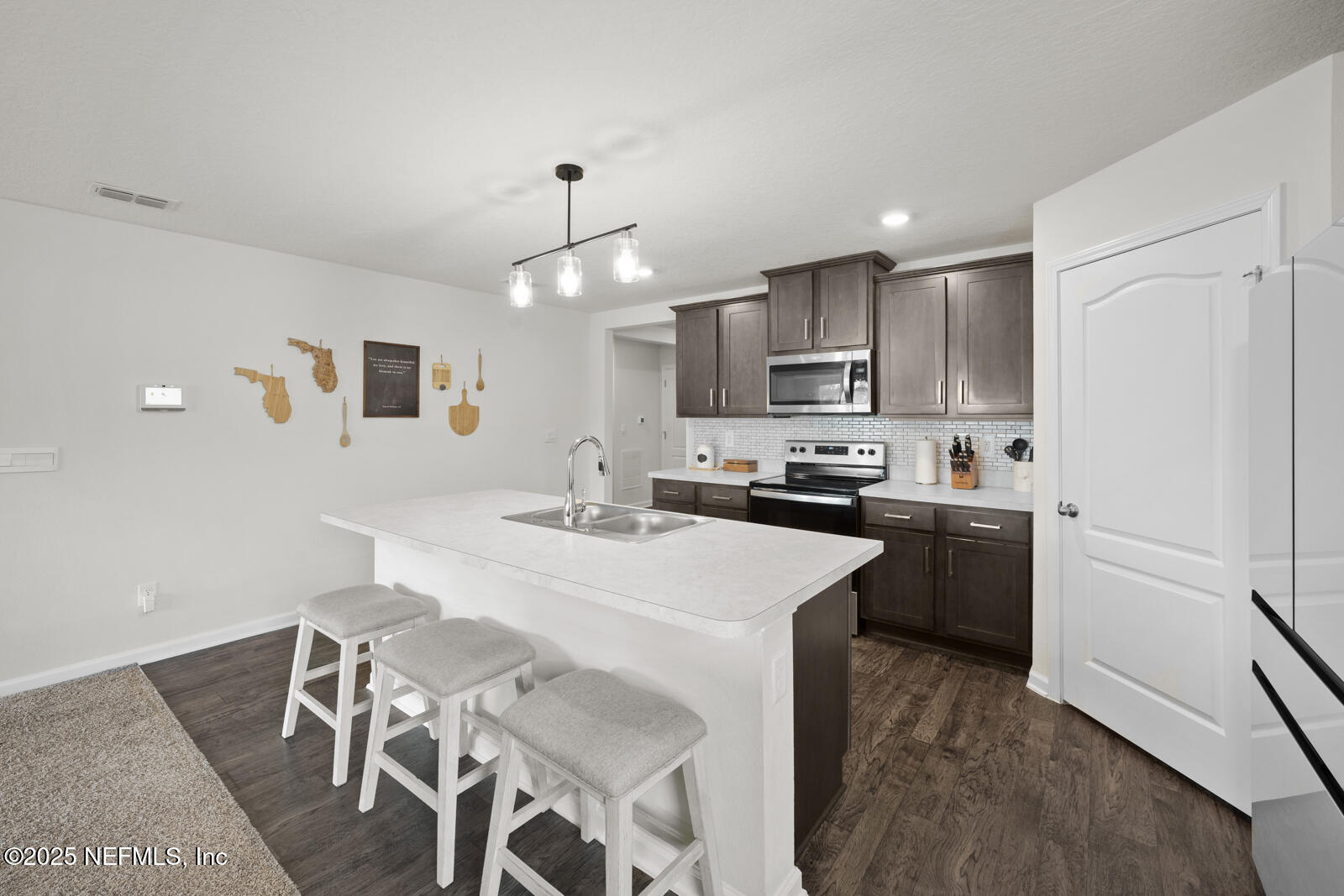 65247 RIVER GLEN Parkway