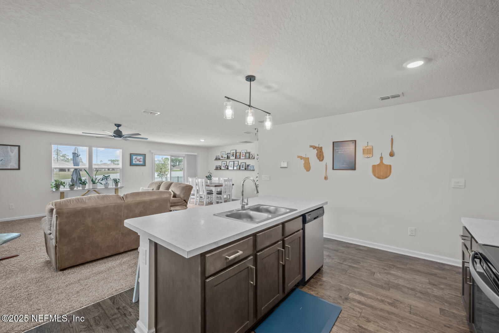 65247 RIVER GLEN Parkway