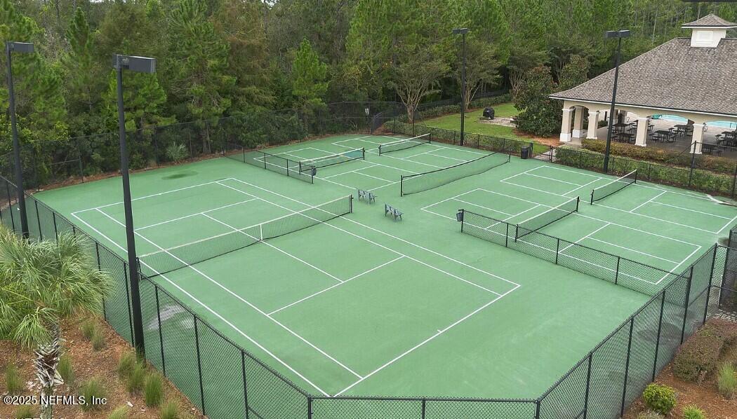 65247 RIVER GLEN Parkway