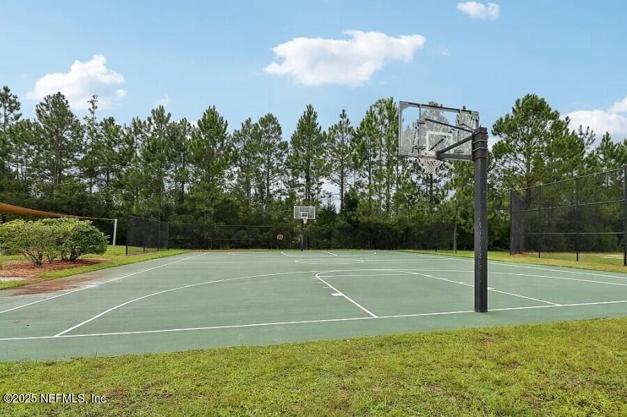 65247 RIVER GLEN Parkway