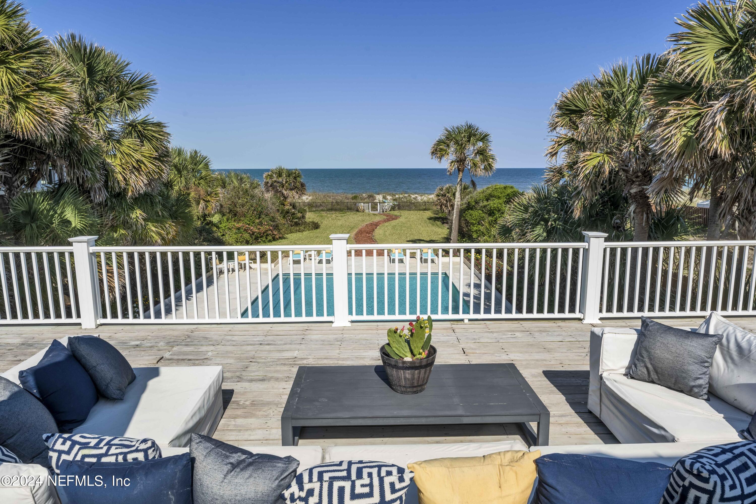 1057 BEACH Avenue