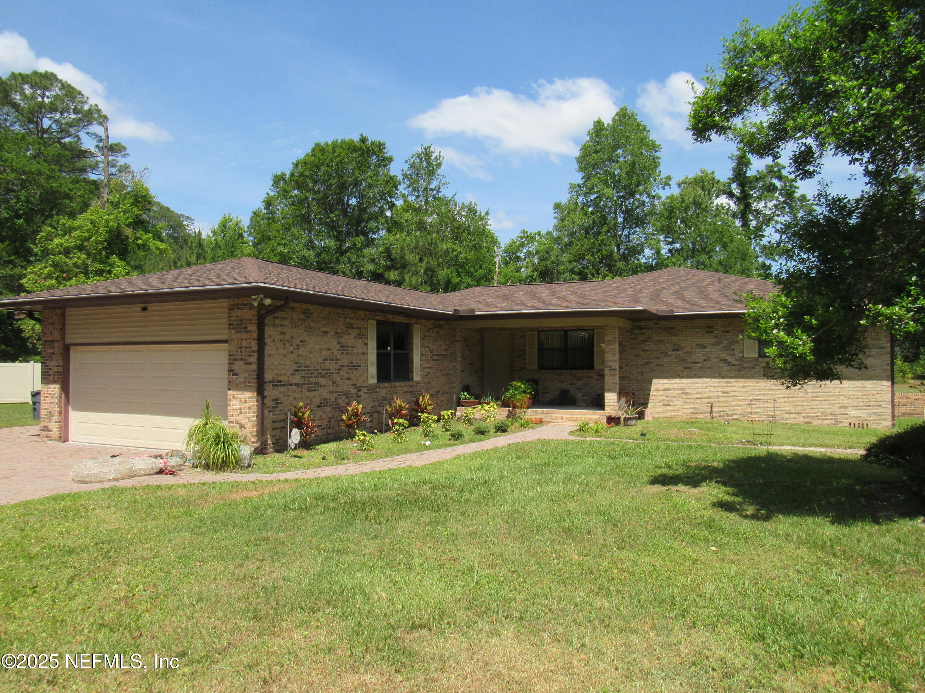 11914 TIERRA VERDE Court