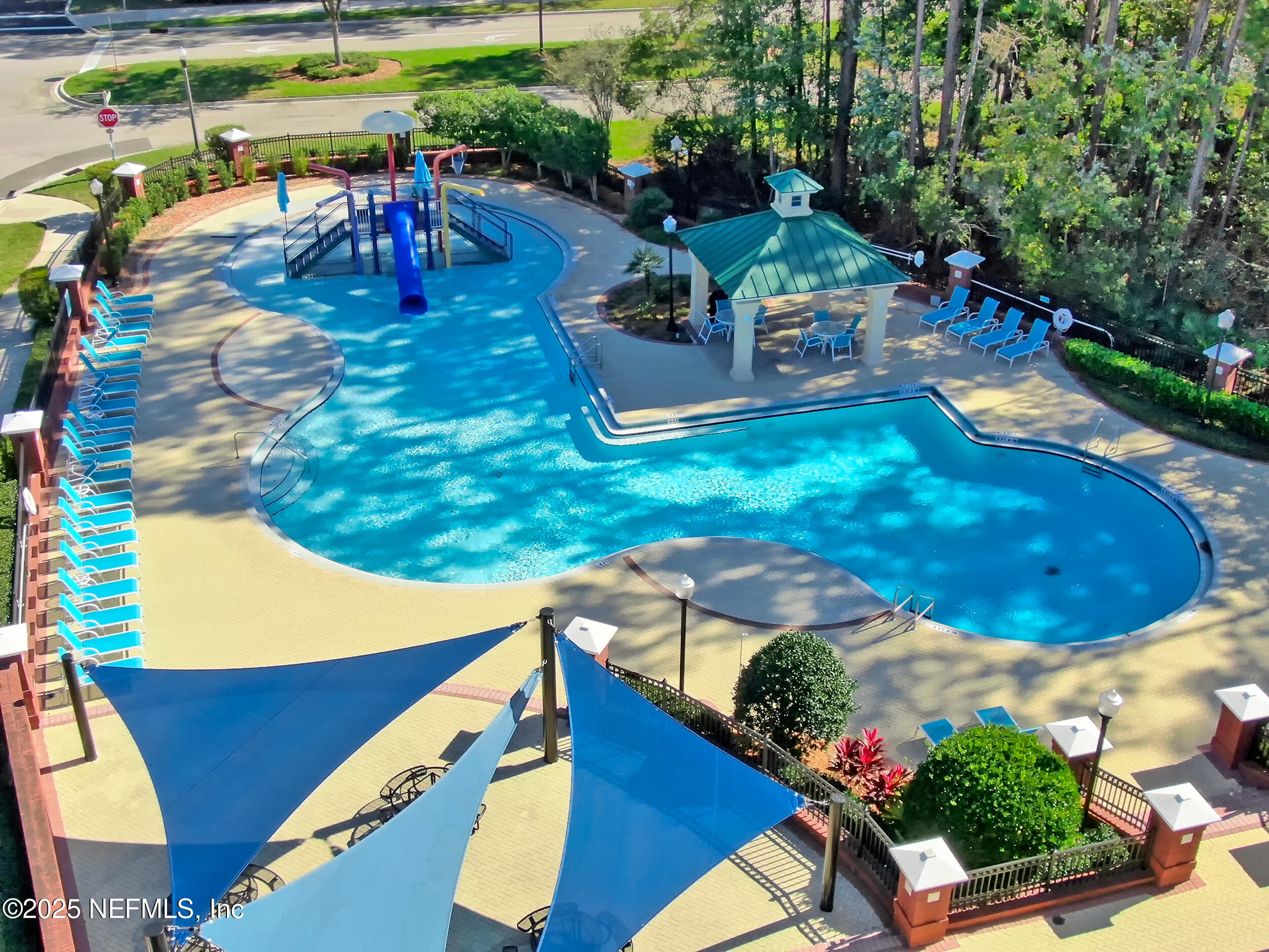 428 TWIN OAKS Lane, St. Johns