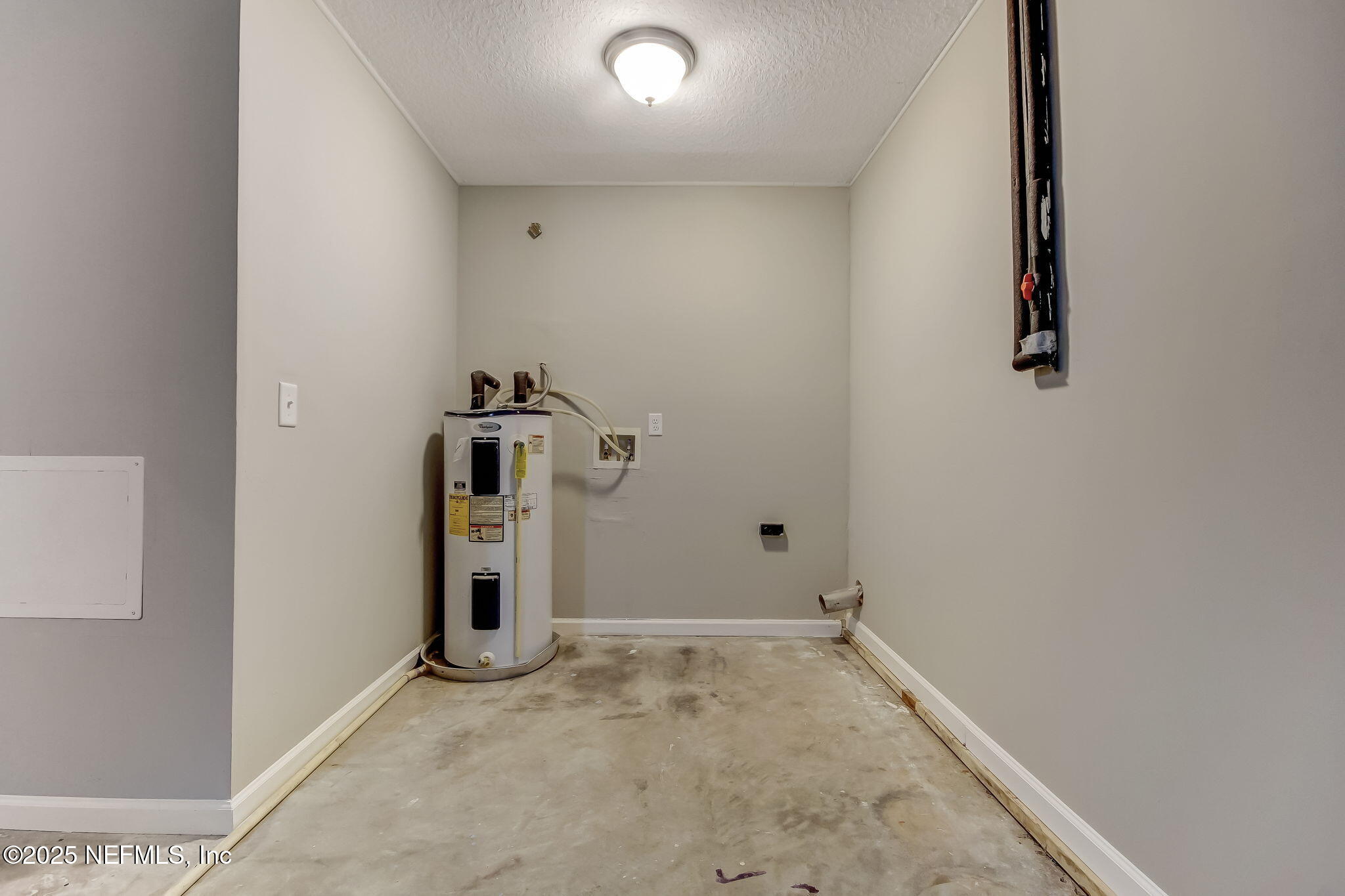 5159 HORSE TRACK Drive N