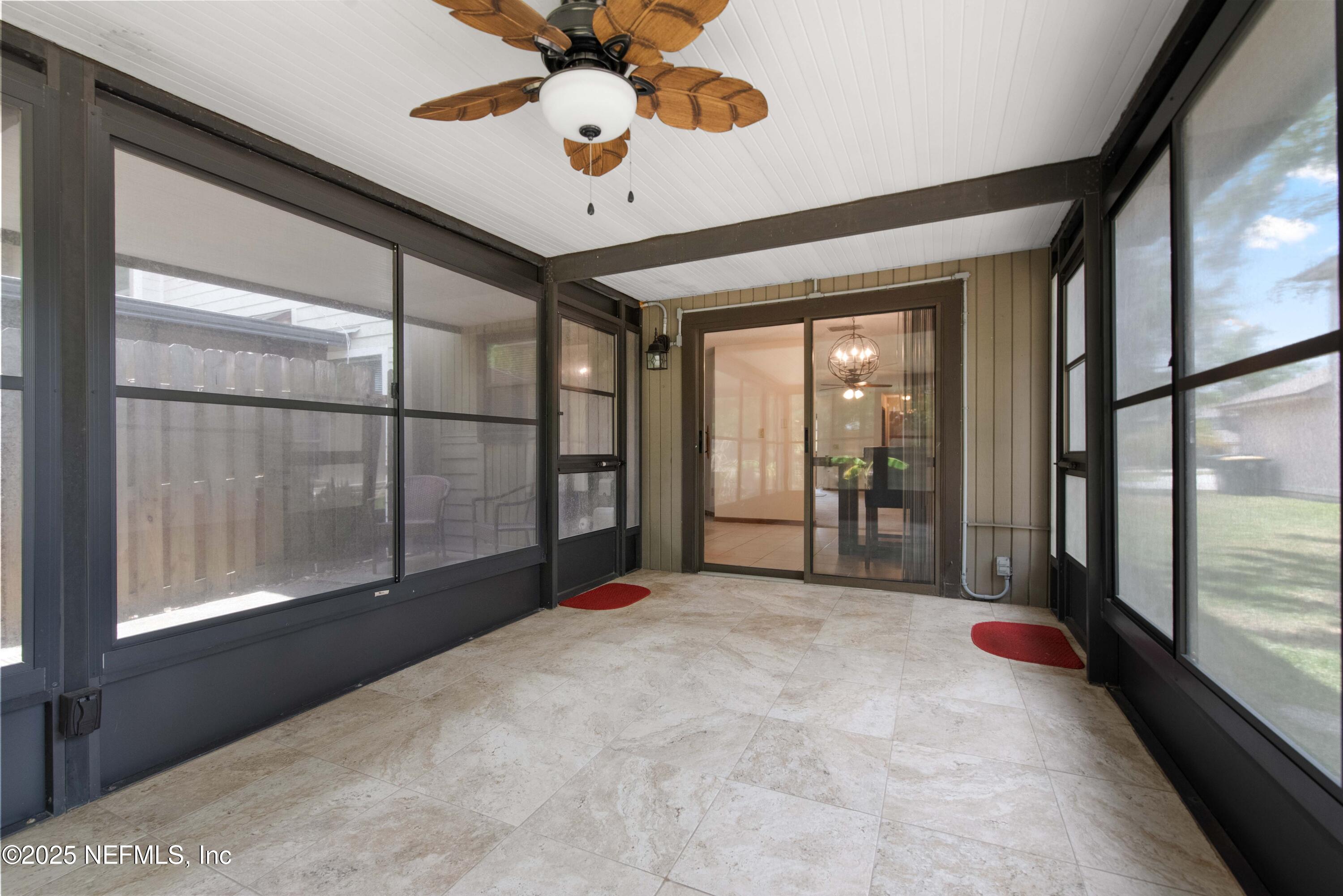 3951 LAURELWOOD Drive