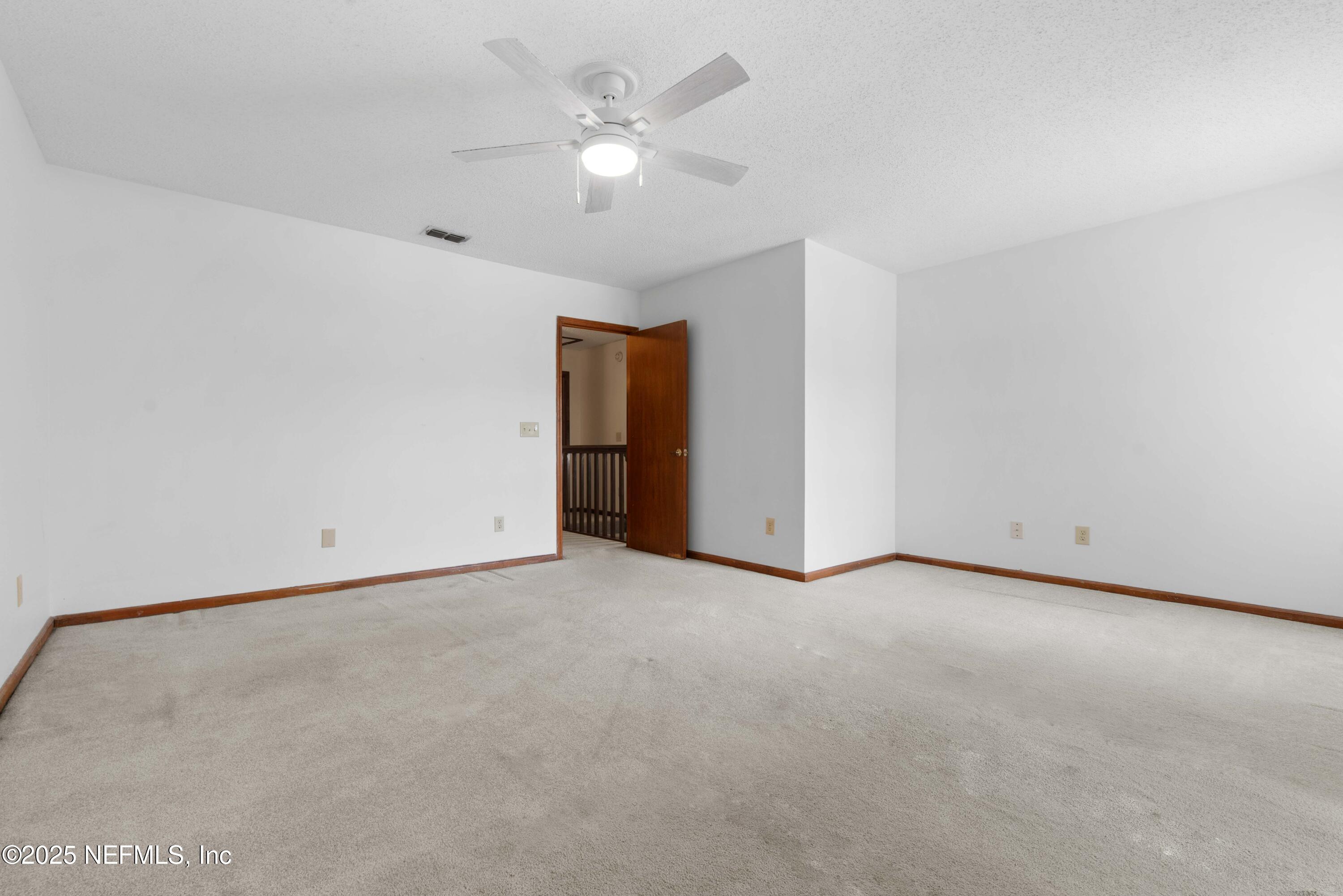 3951 LAURELWOOD Drive